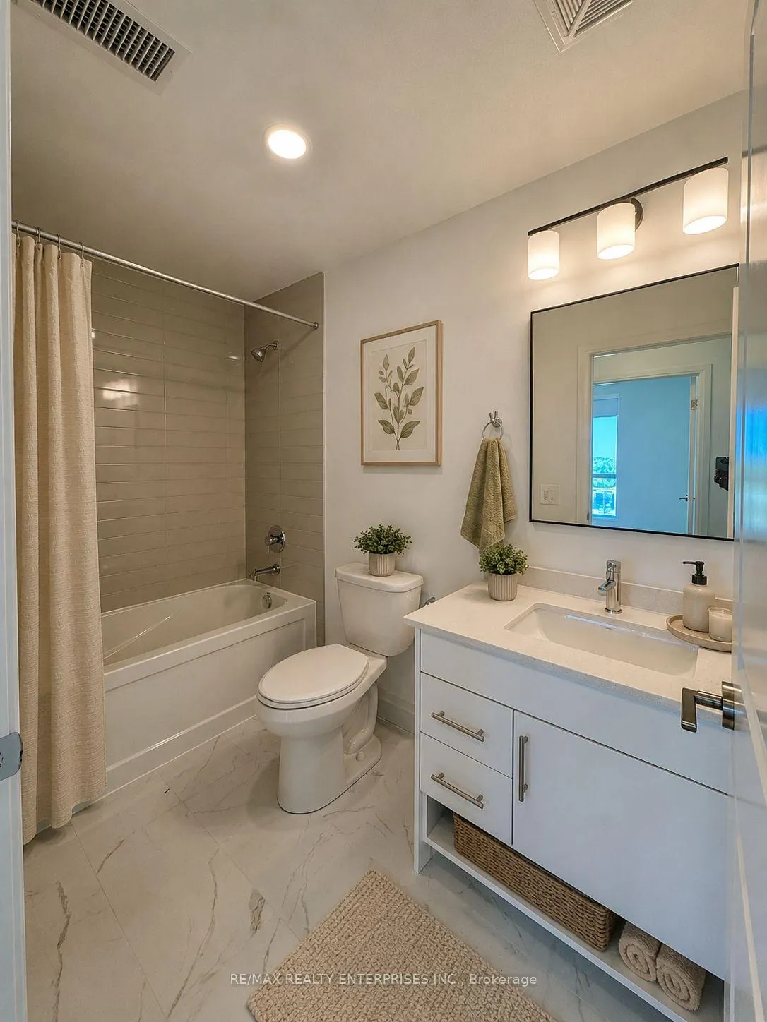 Photo 10 of Unit 1102, 1333 Weber Street, Kitchener — HOMEH