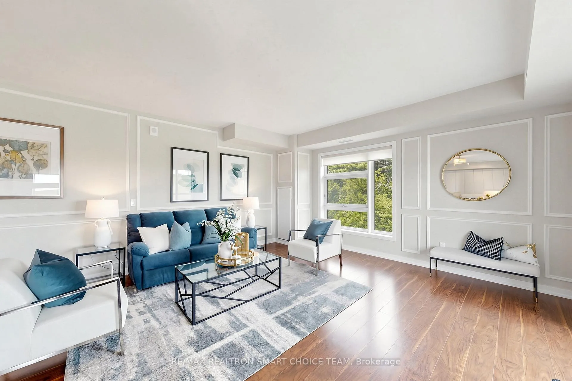 Photo 2 of Unit 213, 555 William Graham Drive, Aurora, Rural Aurora — HOMEH