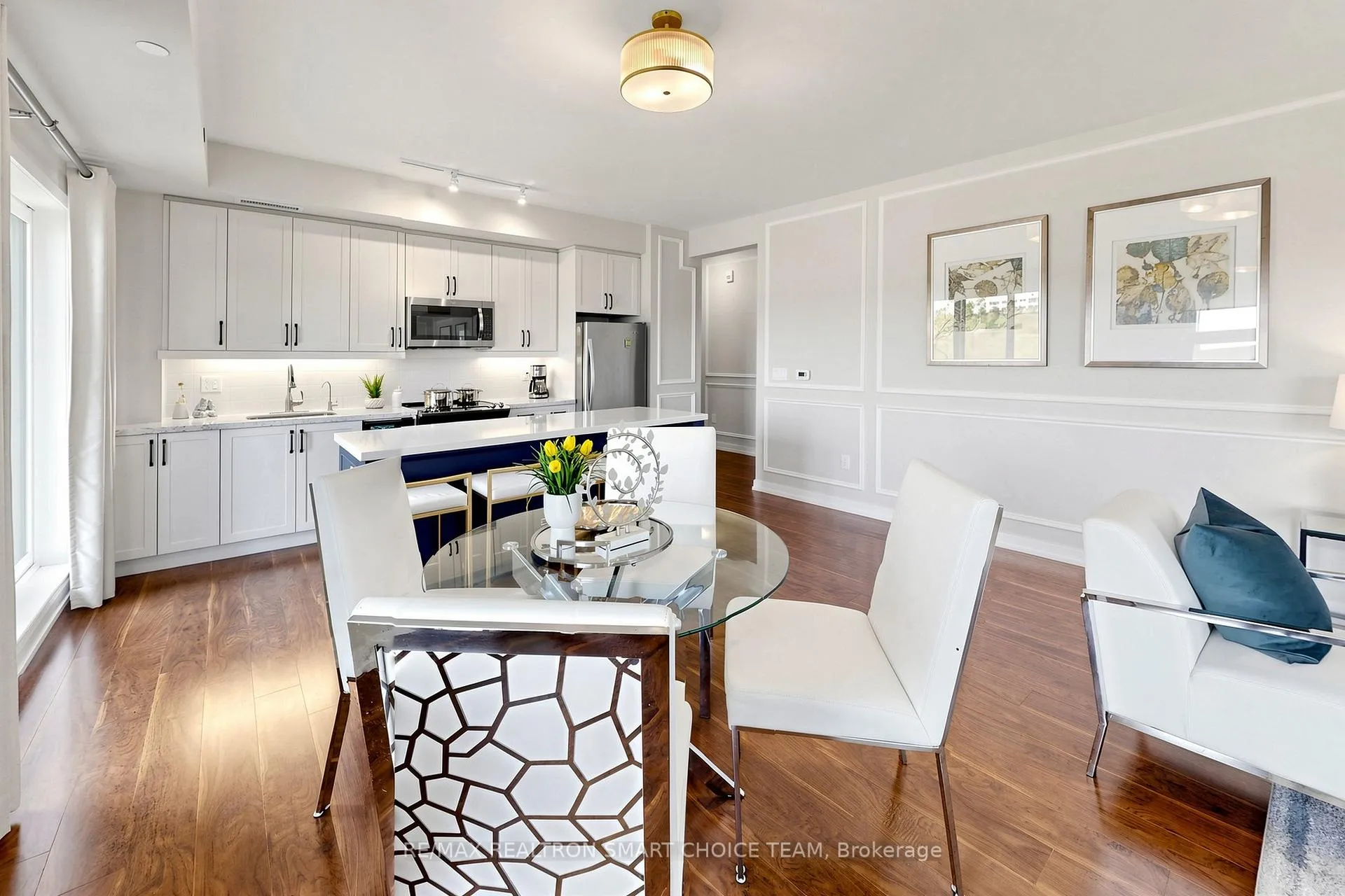 Photo 9 of Unit 213, 555 William Graham Drive, Aurora, Rural Aurora — HOMEH