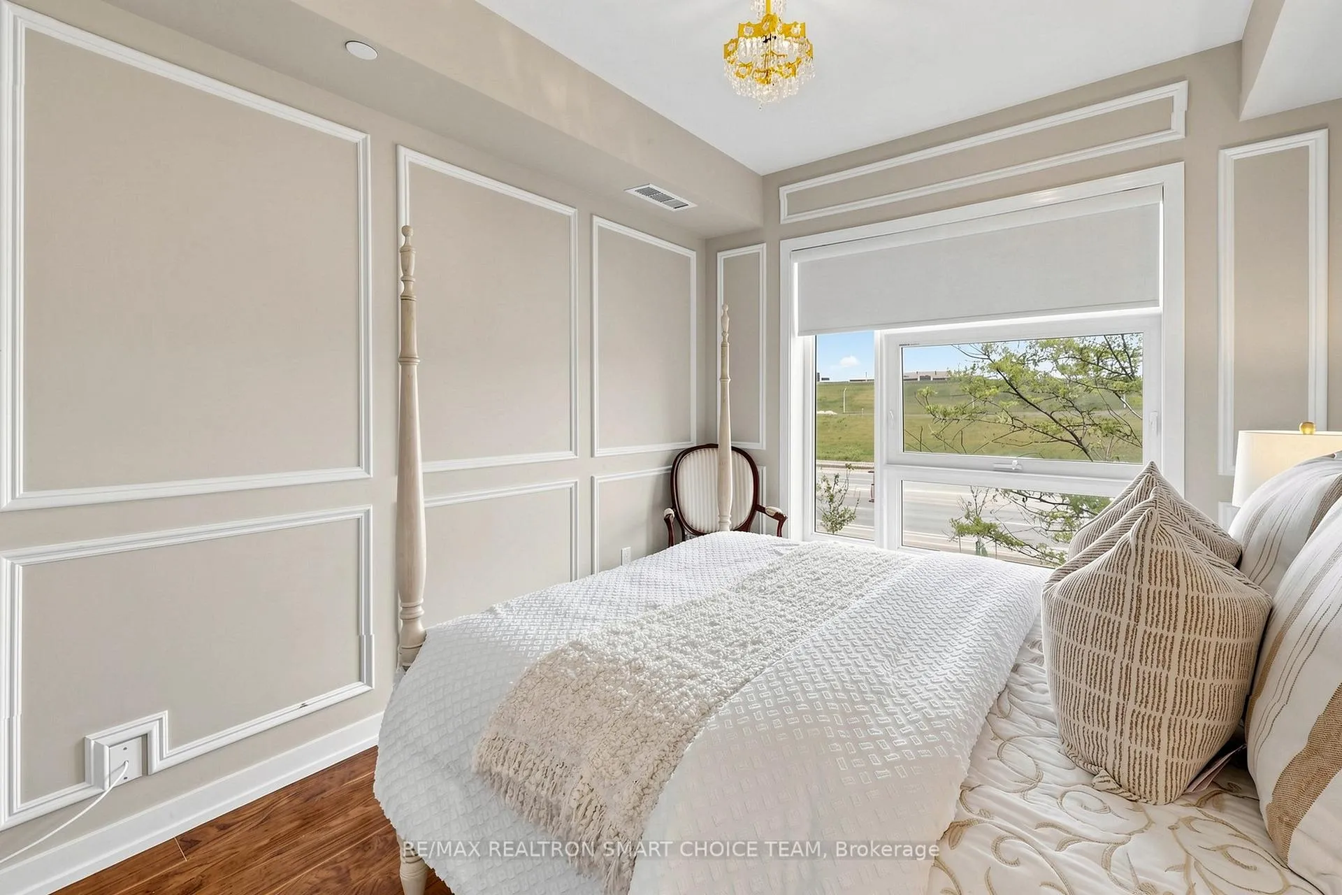 Photo 22 of Unit 213, 555 William Graham Drive, Aurora, Rural Aurora — HOMEH