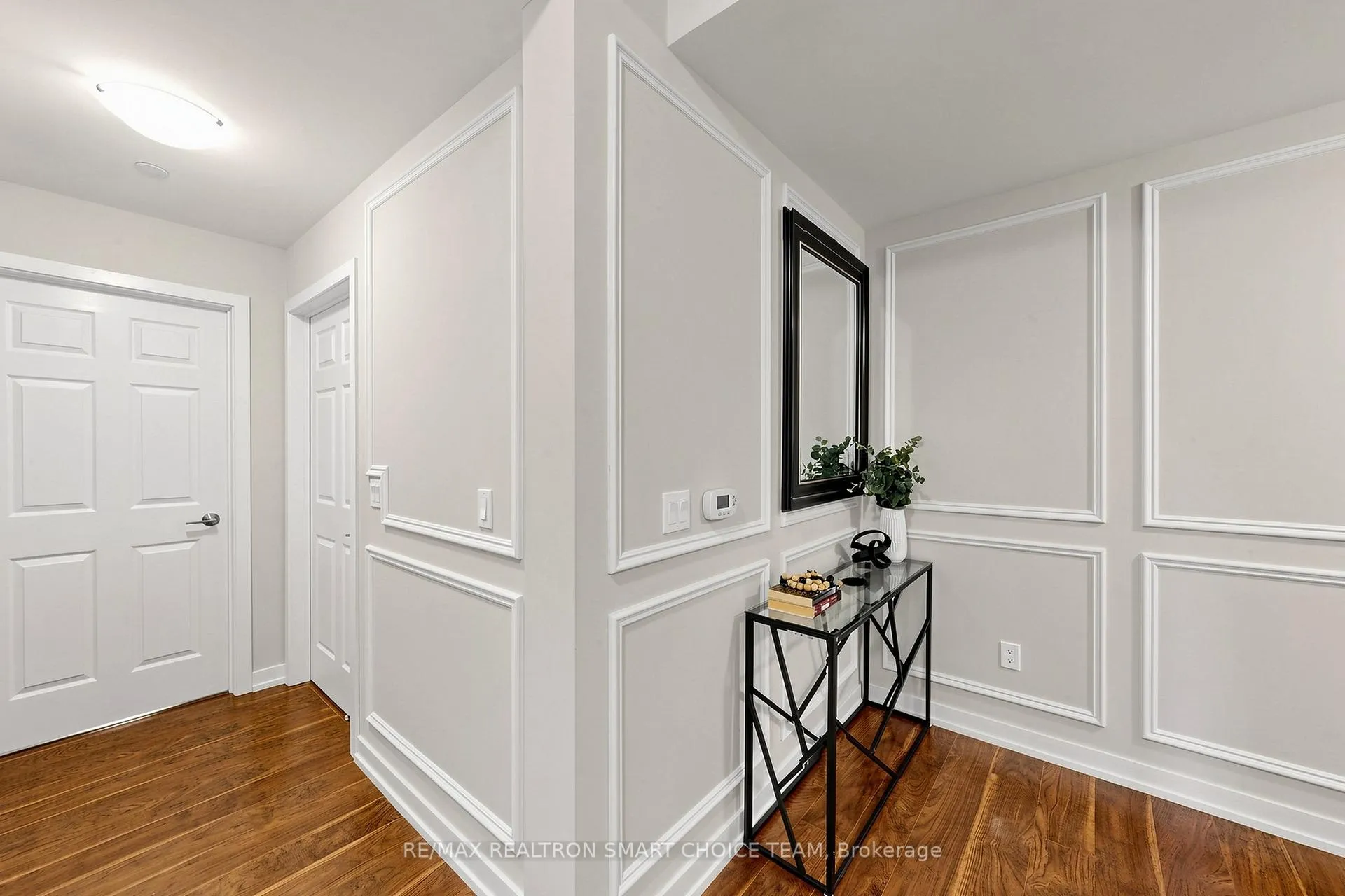 Photo 25 of Unit 213, 555 William Graham Drive, Aurora, Rural Aurora — HOMEH