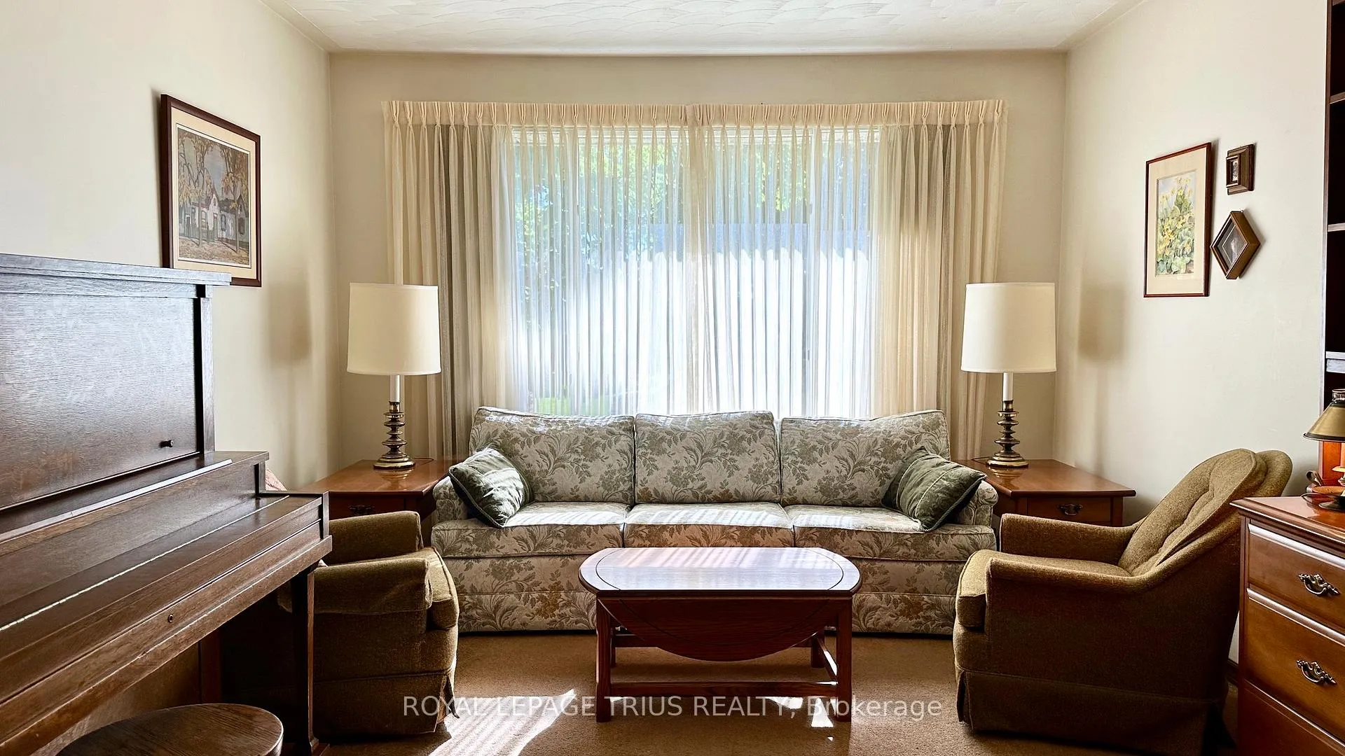 Photo 12 of 63 Lee Avenue, Norfolk, Simcoe — HOMEH