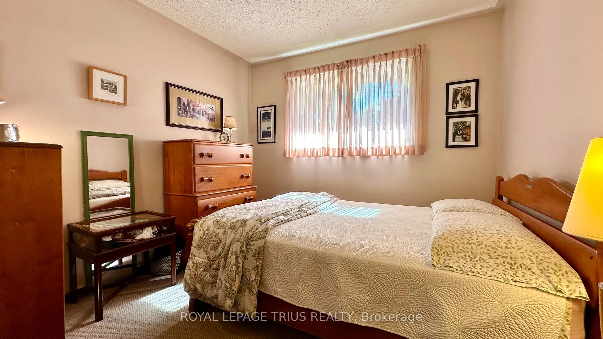 Photo 16 of 63 Lee Avenue, Norfolk, Simcoe — HOMEH