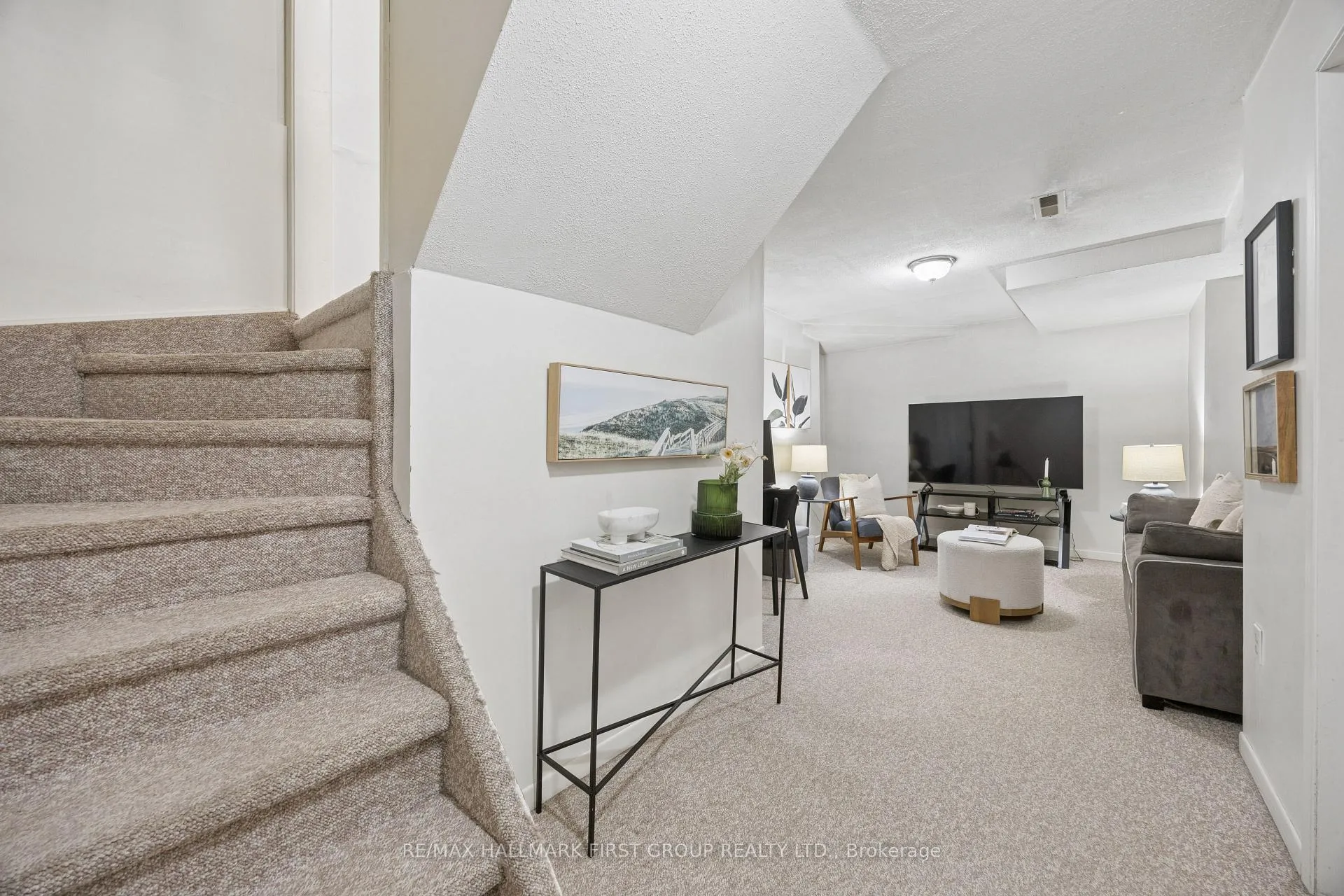 Photo 23 of 50 Radford Drive, Ajax, Central West — HOMEH