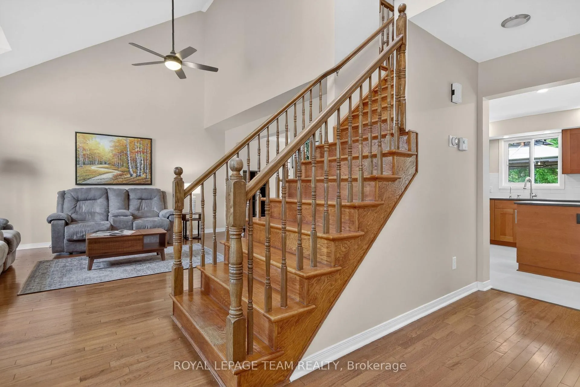 Photo 6 of 7116 Quinnfield Way, Ottawa, Greely — HOMEH