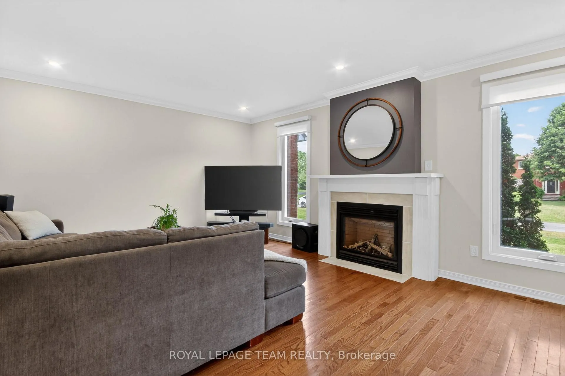 Photo 14 of 7116 Quinnfield Way, Ottawa, Greely — HOMEH