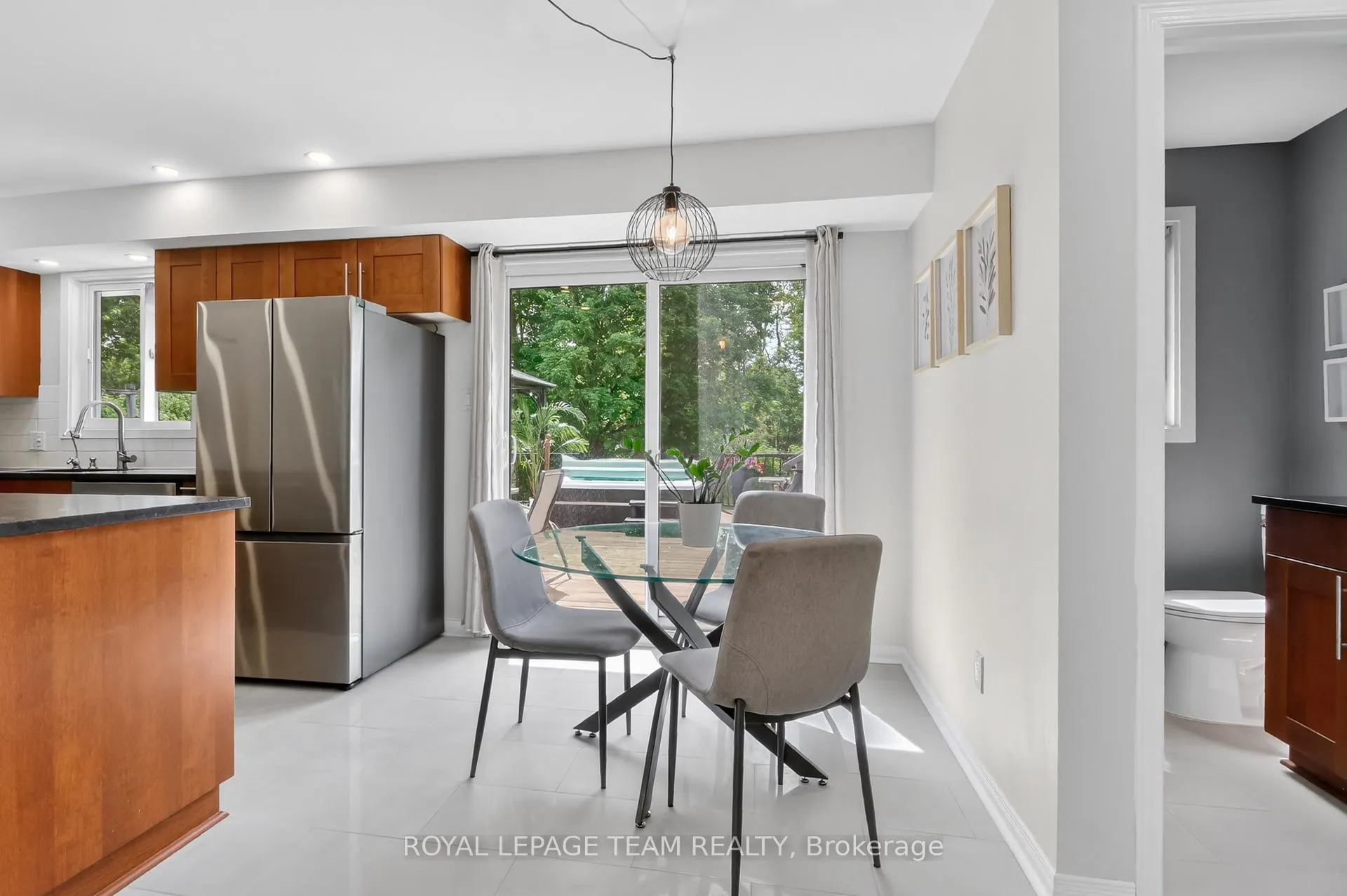 Photo 21 of 7116 Quinnfield Way, Ottawa, Greely — HOMEH