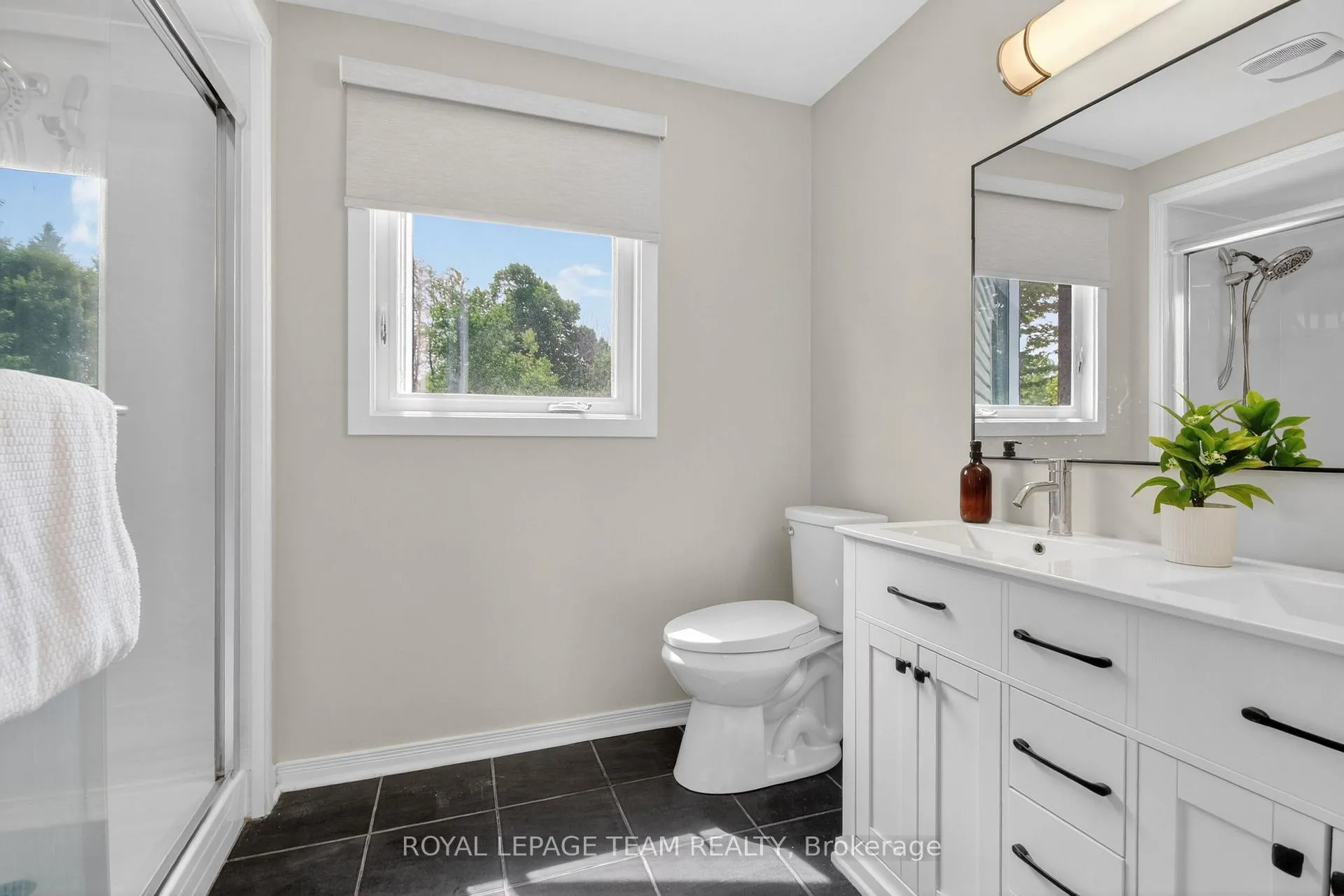 Photo 30 of 7116 Quinnfield Way, Ottawa, Greely — HOMEH
