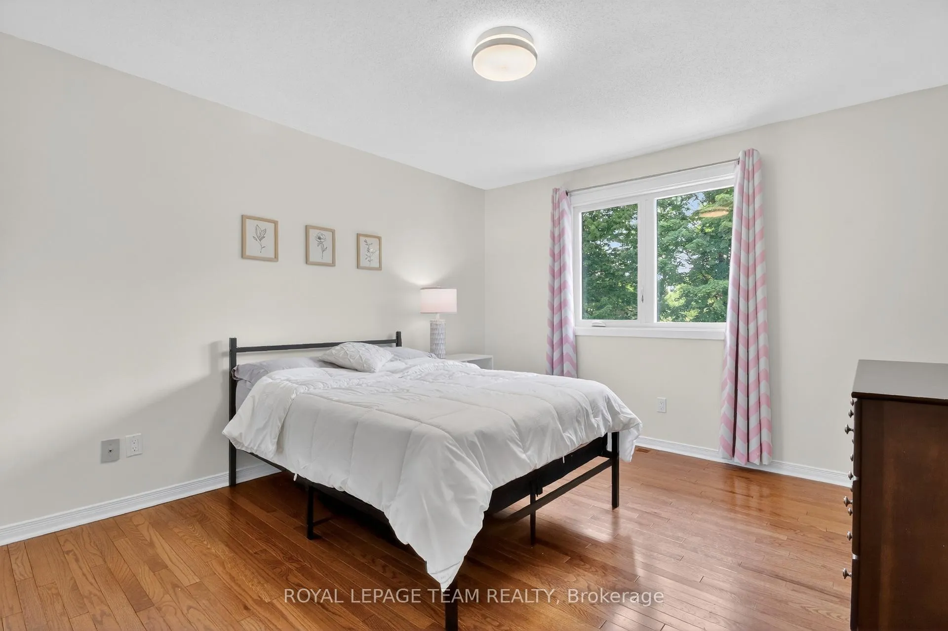 Photo 33 of 7116 Quinnfield Way, Ottawa, Greely — HOMEH