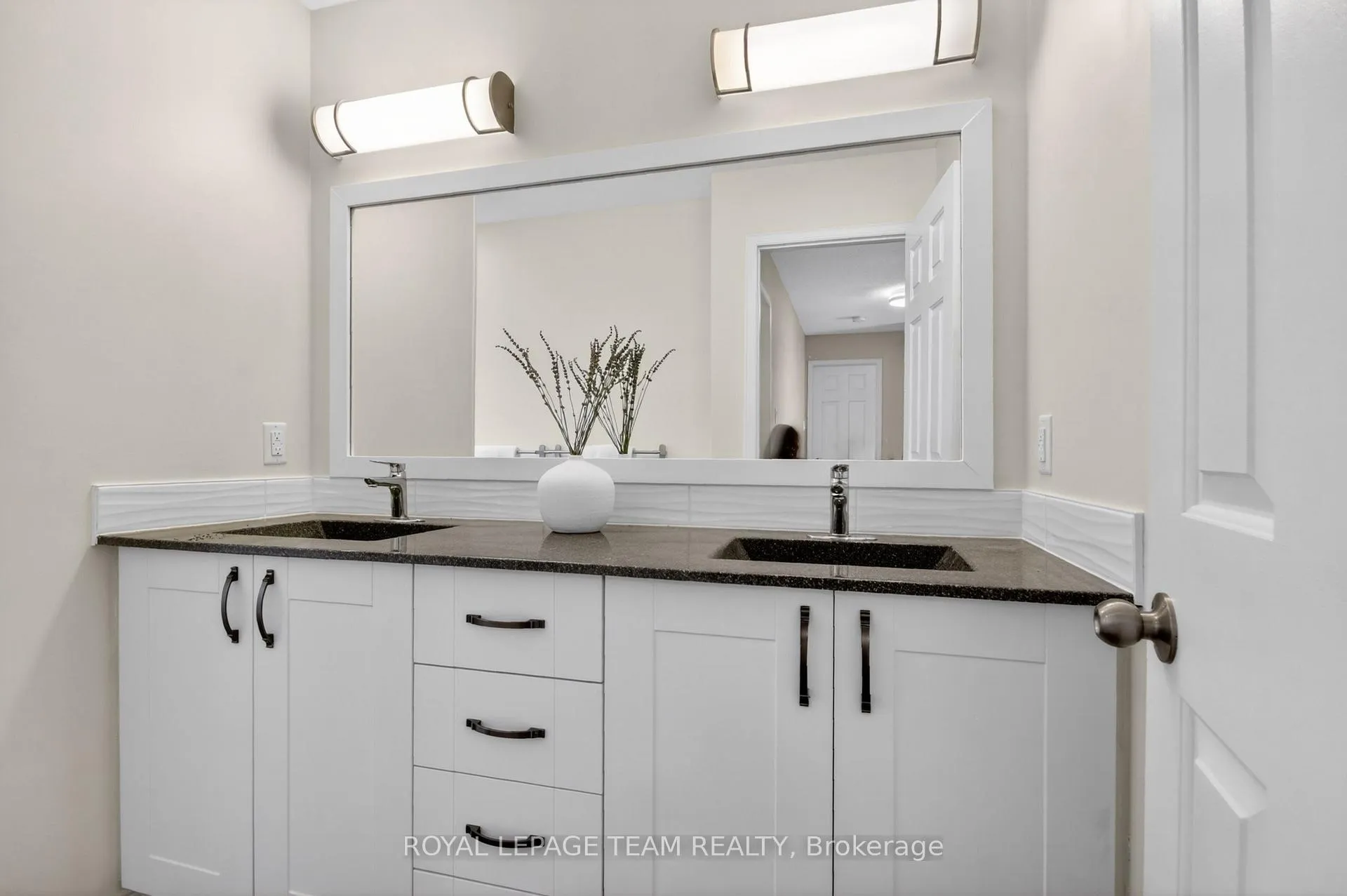 Photo 34 of 7116 Quinnfield Way, Ottawa, Greely — HOMEH