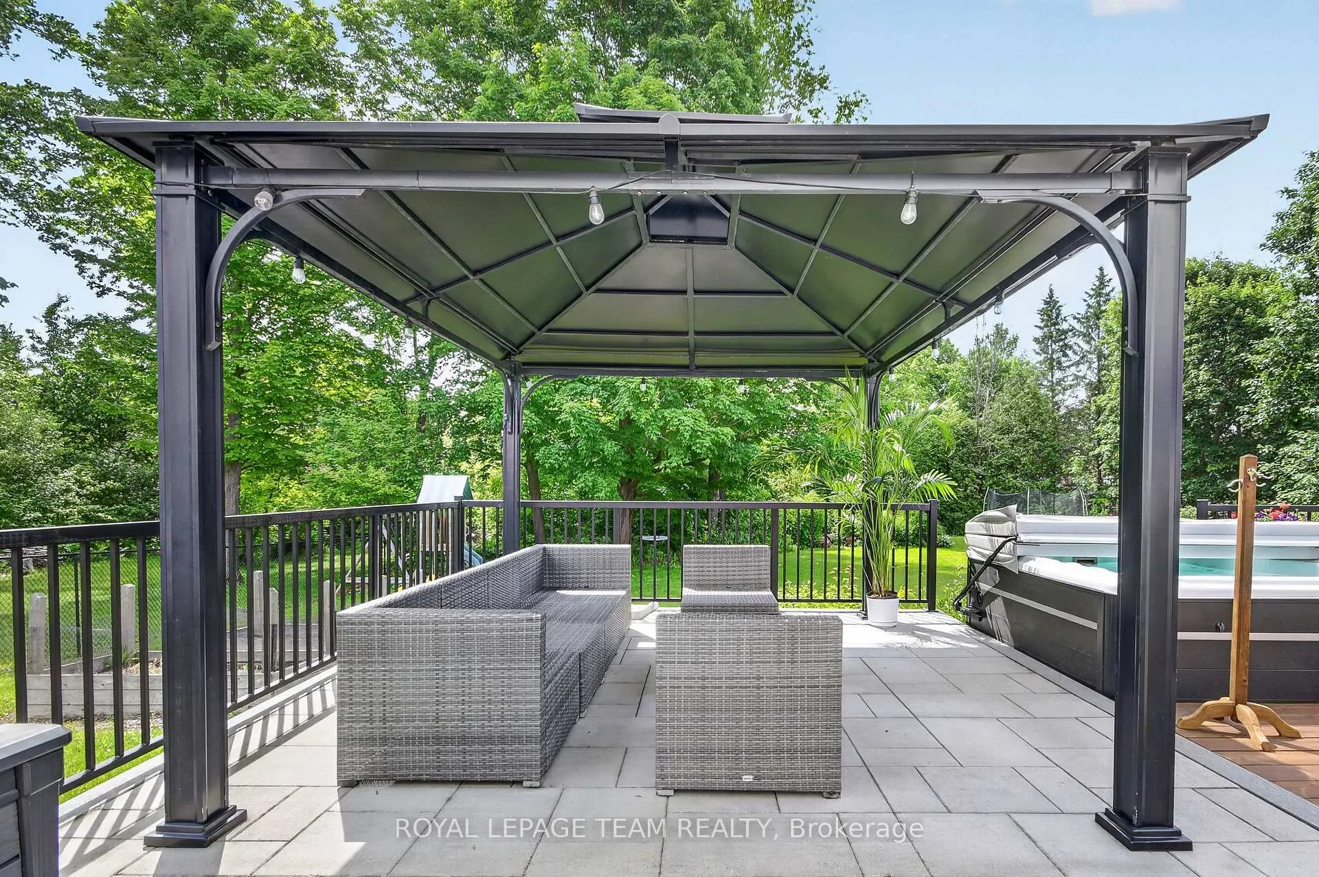 Photo 47 of 7116 Quinnfield Way, Ottawa, Greely — HOMEH