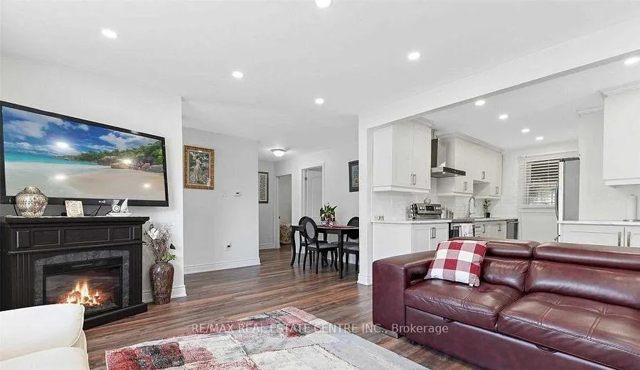 Photo 3 of 6260 Ellsworth Place, Niagara Falls, Oldfield — HOMEH