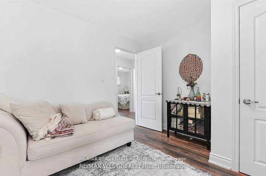 Photo 7 of 6260 Ellsworth Place, Niagara Falls, Oldfield — HOMEH