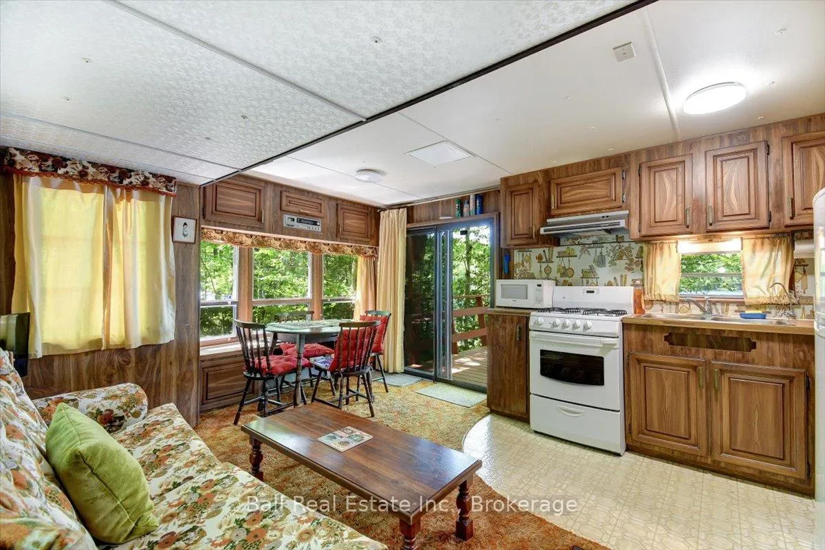 Photo 4 of 191 Lakeview Road, Bancroft, Dungannon Ward — HOMEH