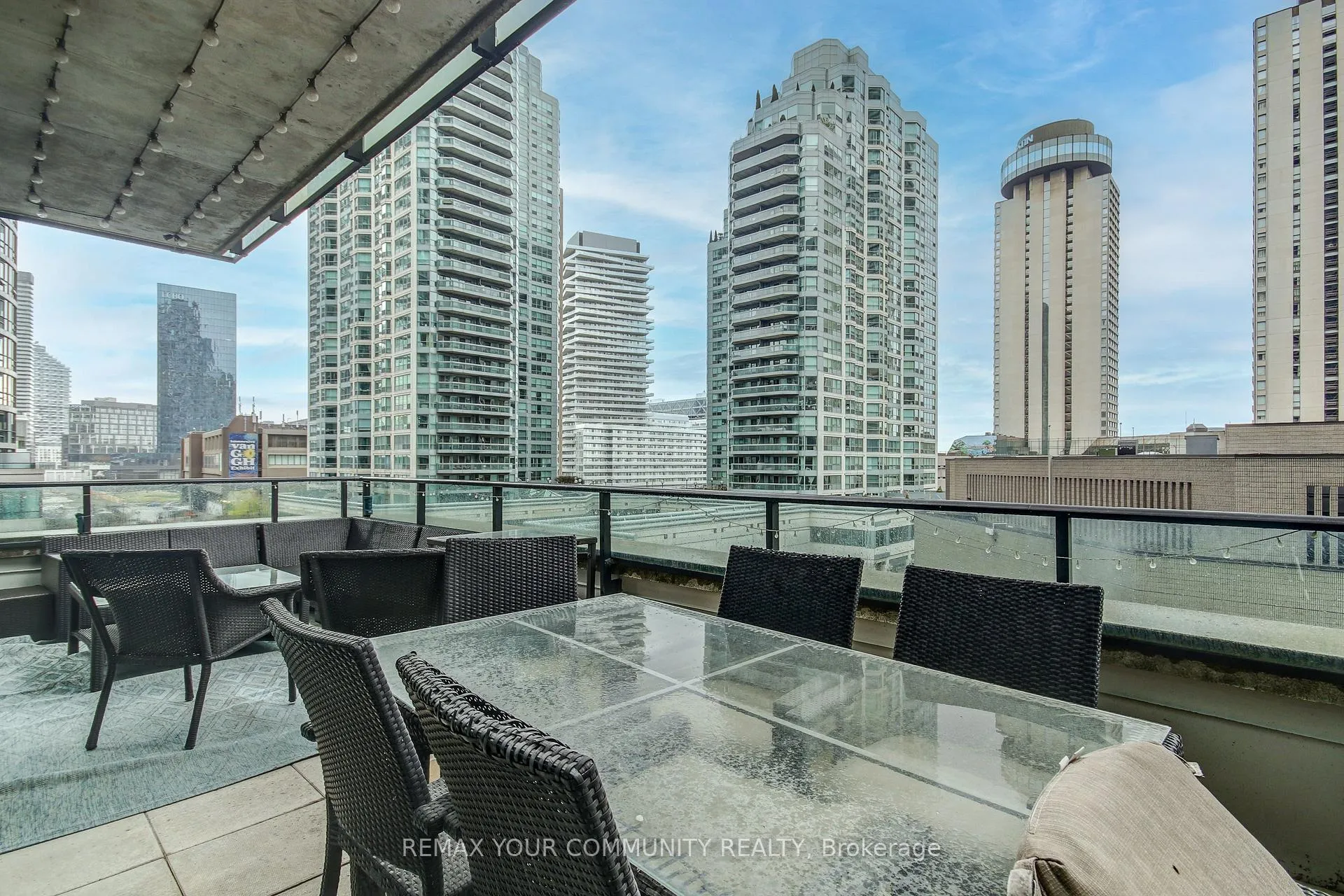 Photo 2 of Unit 508, 33 Bay Street, Toronto, Waterfront Communities — HOMEH