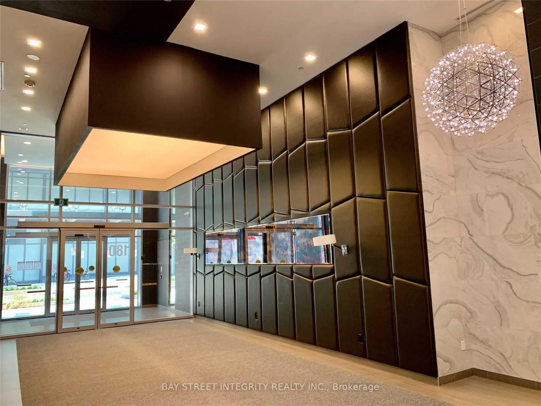 Photo 4 of Unit 2206, 5180 Yonge Street, North York, Willowdale West — HOMEH