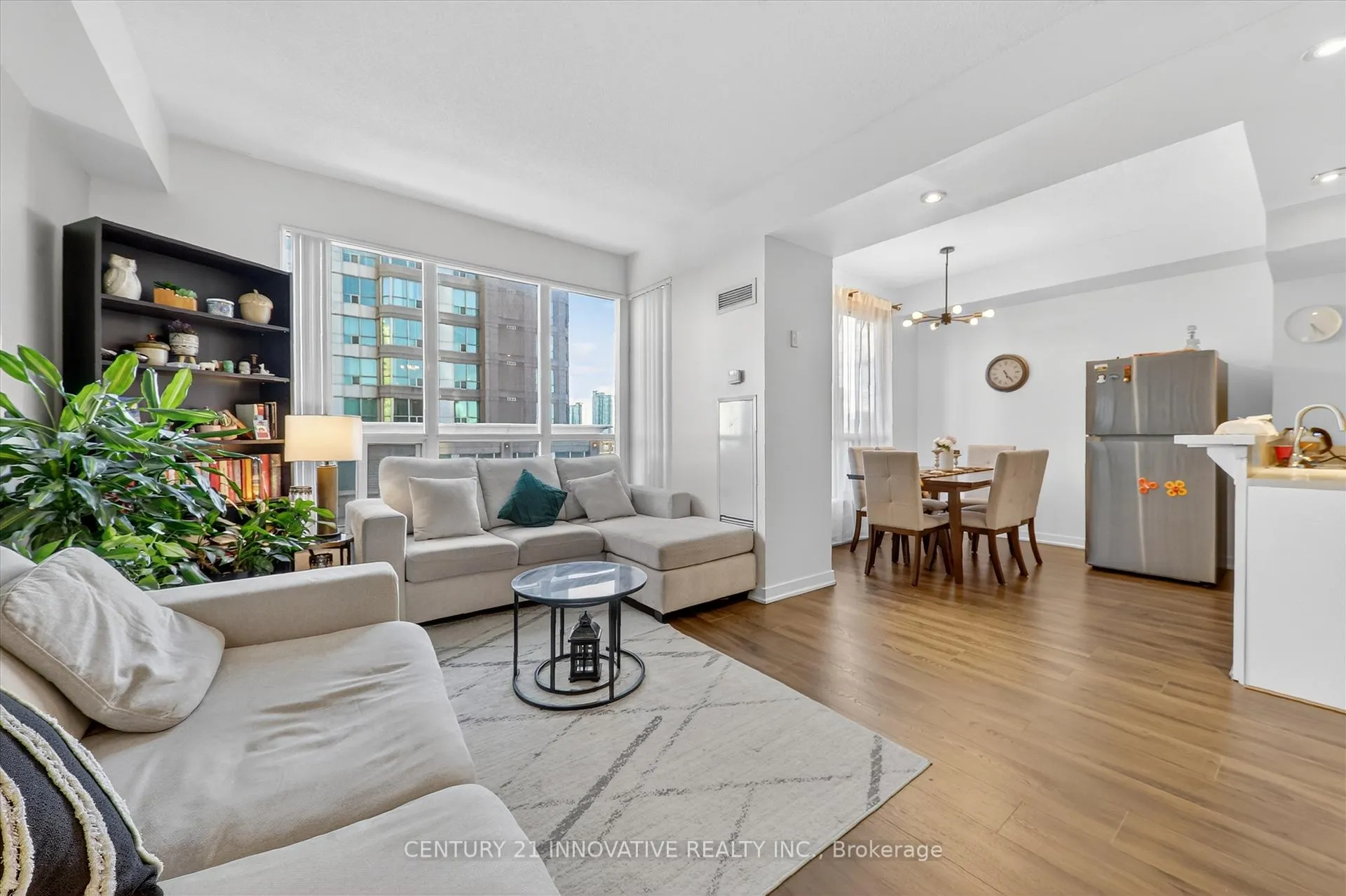 Photo 16 of Unit Th307, 36 Lee Centre Drive, Scarborough, Woburn — HOMEH