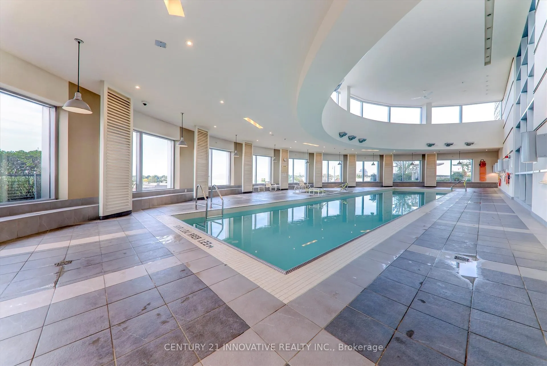 Photo 33 of Unit Th307, 36 Lee Centre Drive, Scarborough, Woburn — HOMEH