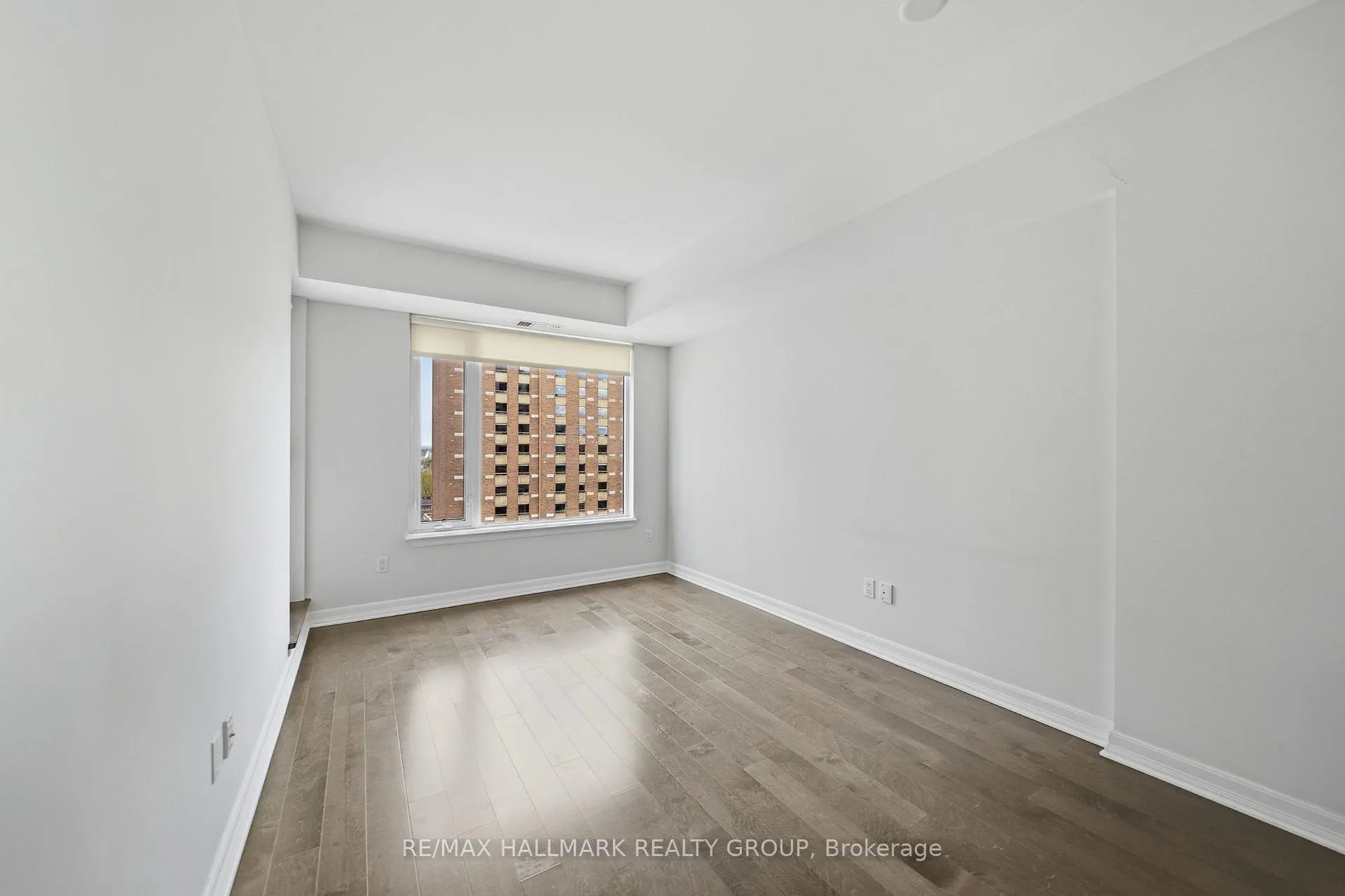 Photo 7 of Unit 807, 238 Besserer Street, Ottawa, Sandy Hill — HOMEH