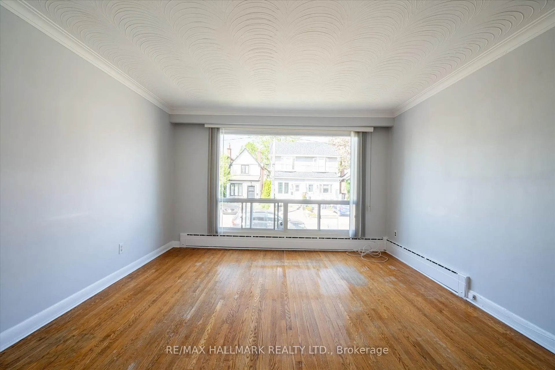 Photo 7 of 11 Priscilla Avenue, Toronto, Runnymede-Bloor West Village — HOMEH