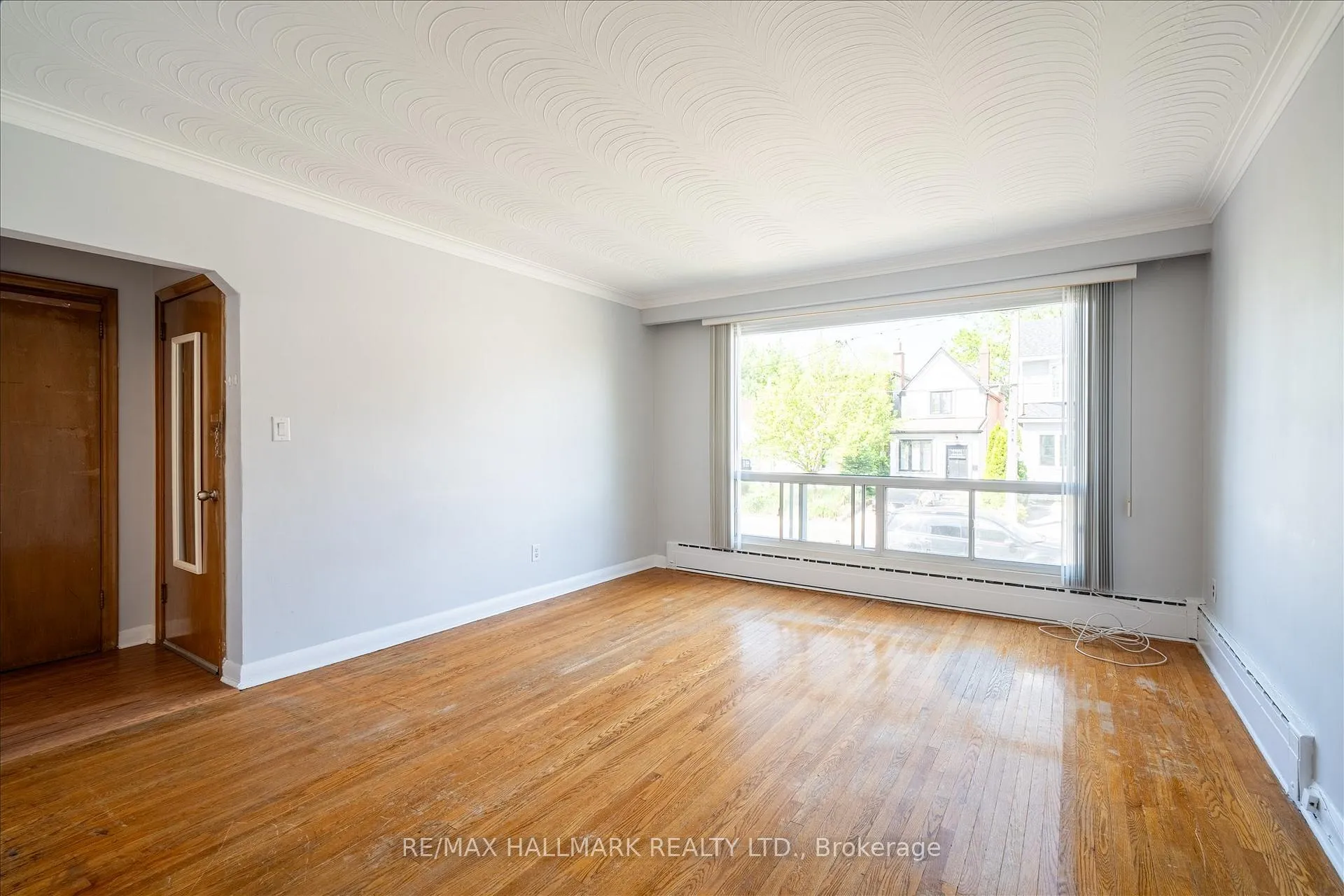 Photo 8 of 11 Priscilla Avenue, Toronto, Runnymede-Bloor West Village — HOMEH