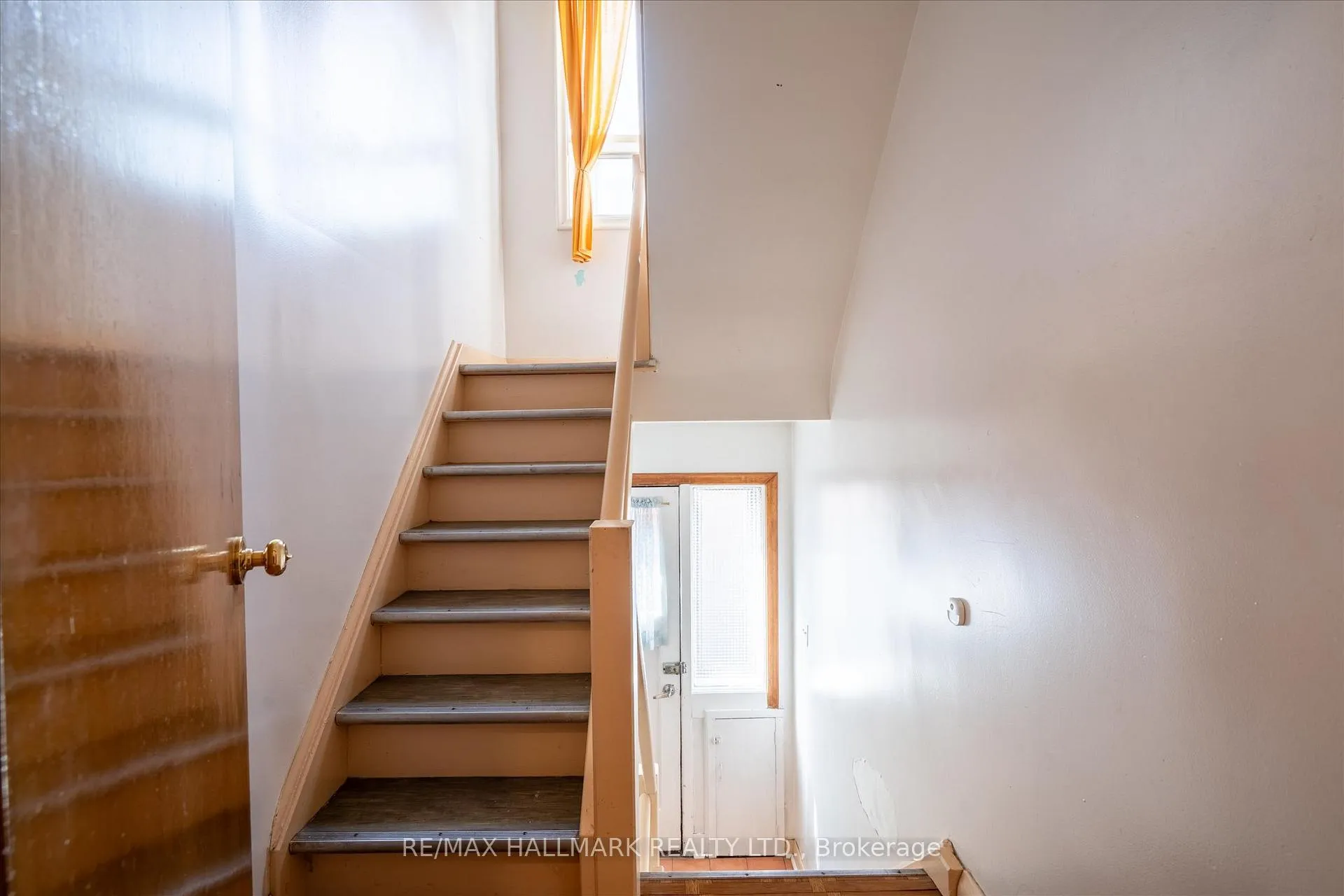 Photo 22 of 11 Priscilla Avenue, Toronto, Runnymede-Bloor West Village — HOMEH