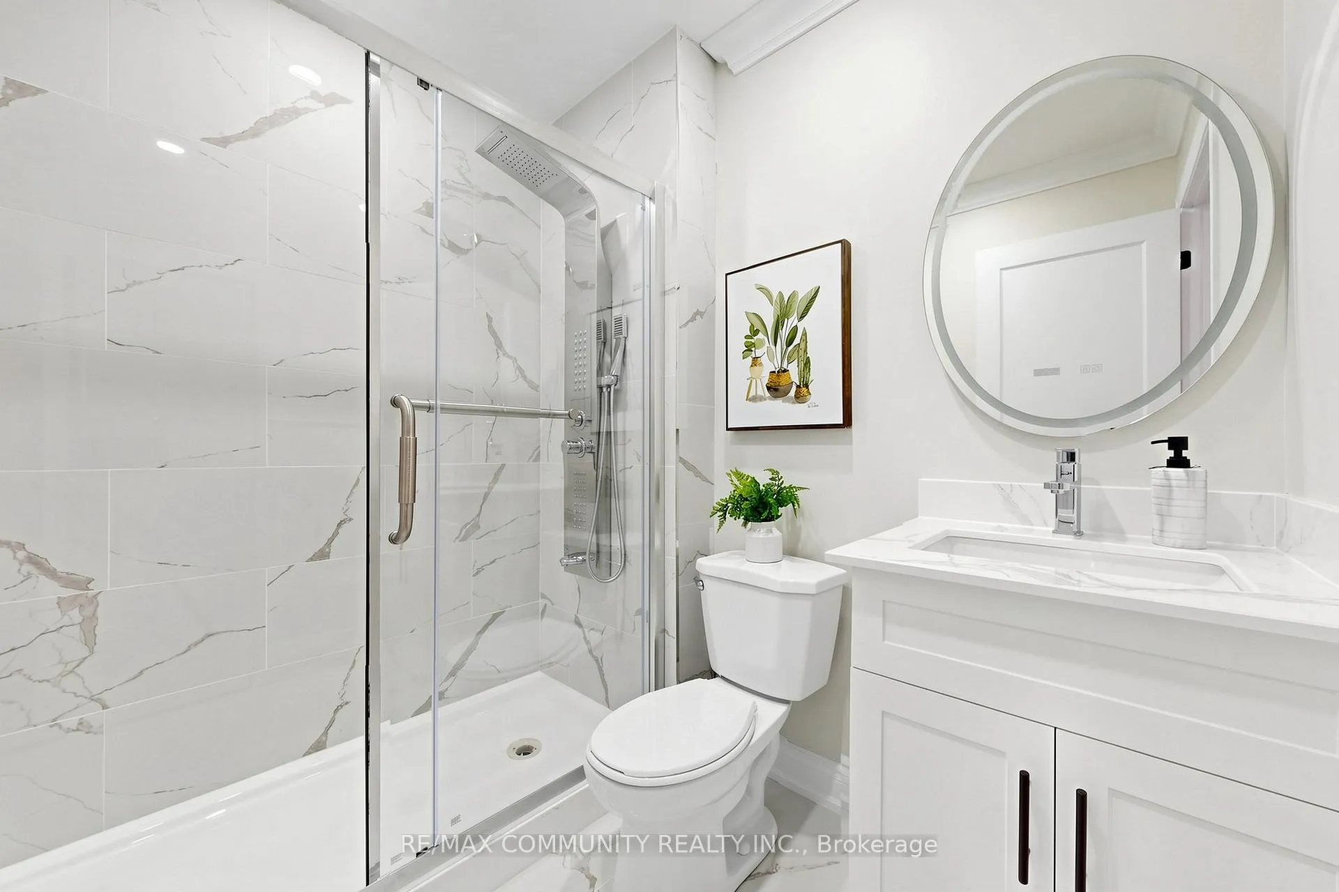 Photo 36 of 1002 Riverview Crescent, Pickering, Rougemount — HOMEH