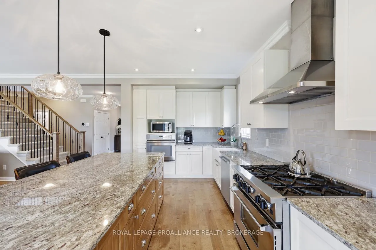 Photo 14 of 561 Savannah Court, Kingston, City Northwest — HOMEH