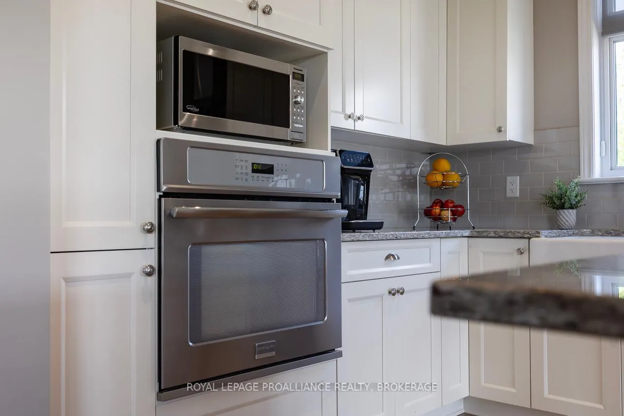 Photo 15 of 561 Savannah Court, Kingston, City Northwest — HOMEH