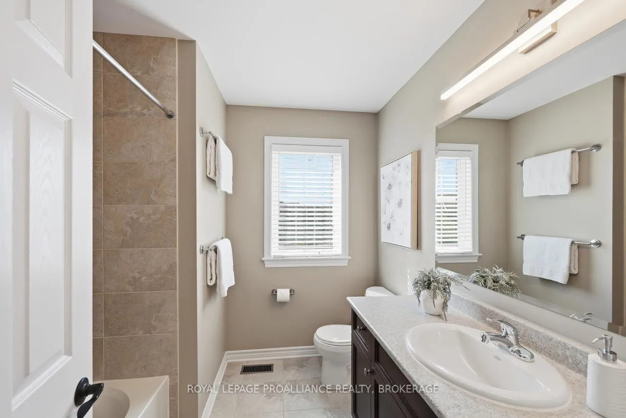 Photo 37 of 561 Savannah Court, Kingston, City Northwest — HOMEH