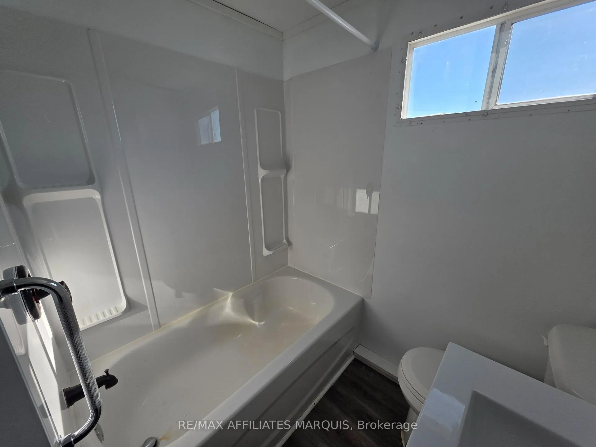 Photo 22 of 202 Jack Street, Smiths Falls — HOMEH