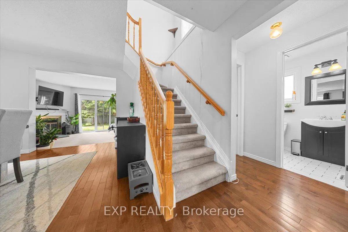 Photo 18 of 32 Flanders Street, Ottawa, Barrhaven - Cedargrove/Fraserdale — HOMEH