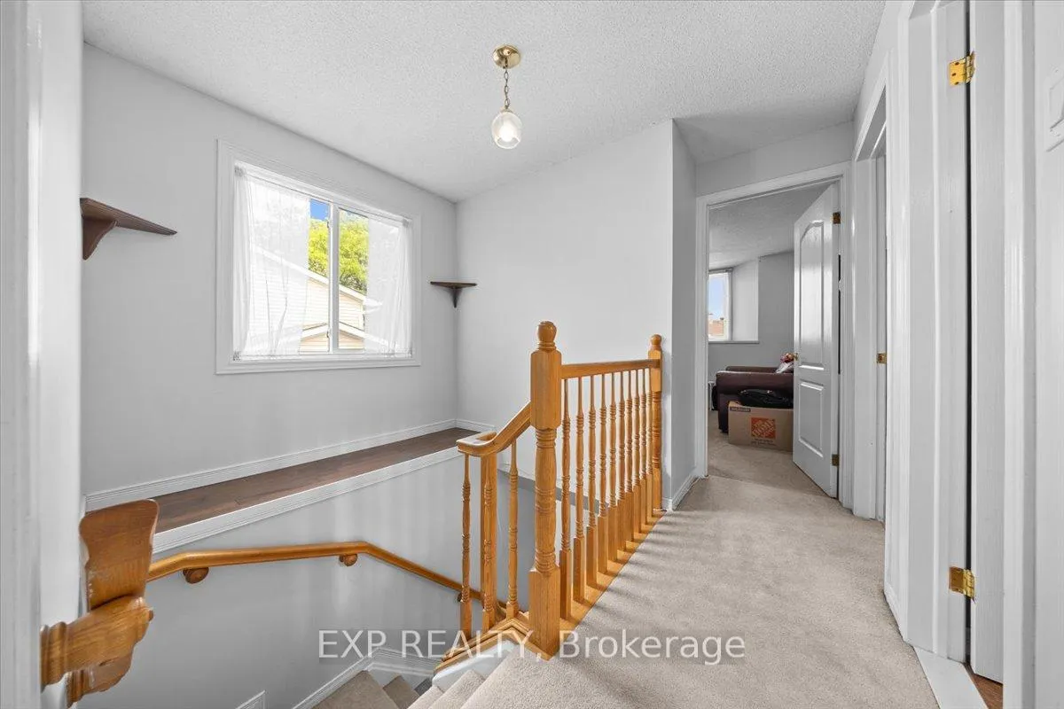 Photo 19 of 32 Flanders Street, Ottawa, Barrhaven - Cedargrove/Fraserdale — HOMEH