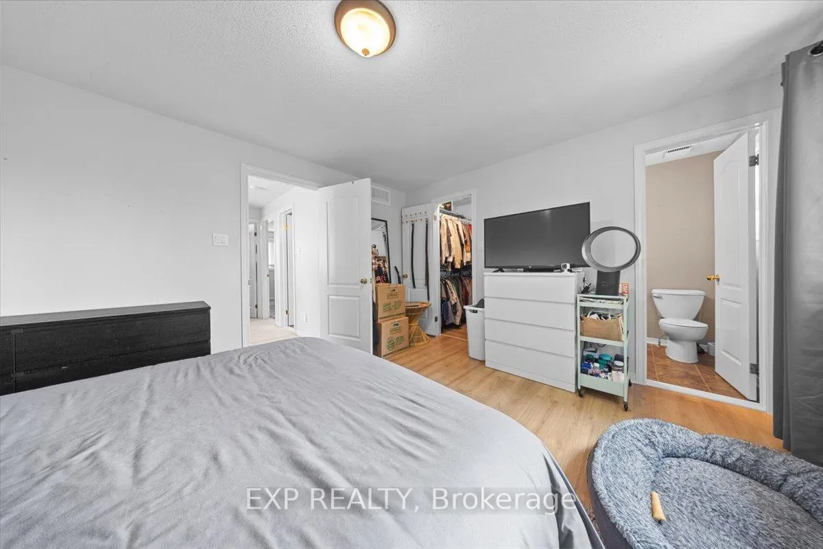 Photo 21 of 32 Flanders Street, Ottawa, Barrhaven - Cedargrove/Fraserdale — HOMEH