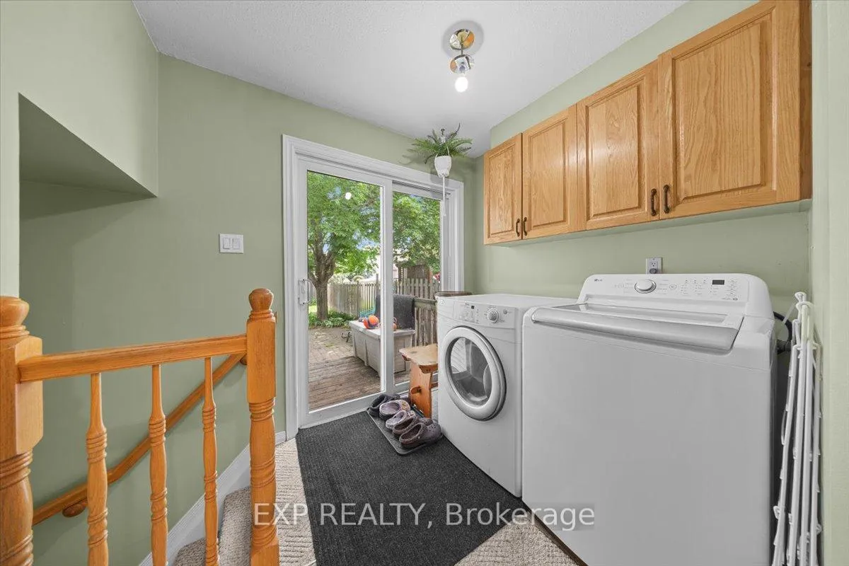 Photo 27 of 32 Flanders Street, Ottawa, Barrhaven - Cedargrove/Fraserdale — HOMEH