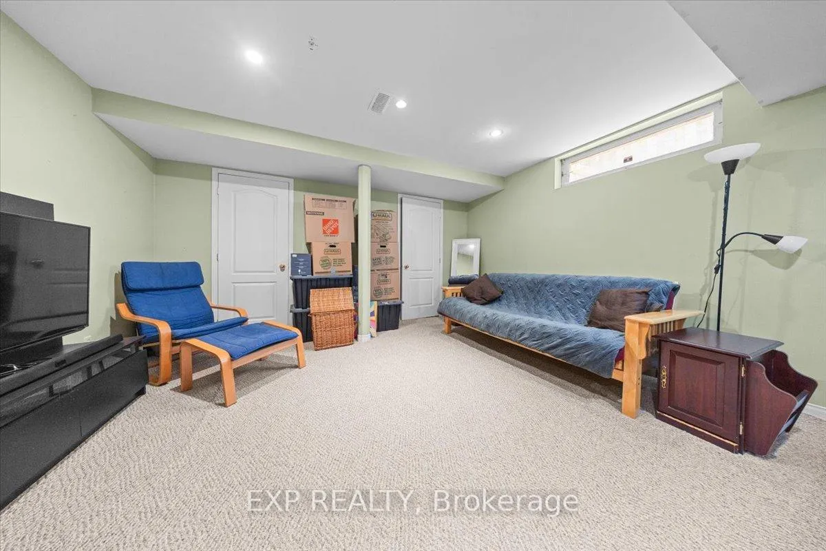 Photo 29 of 32 Flanders Street, Ottawa, Barrhaven - Cedargrove/Fraserdale — HOMEH