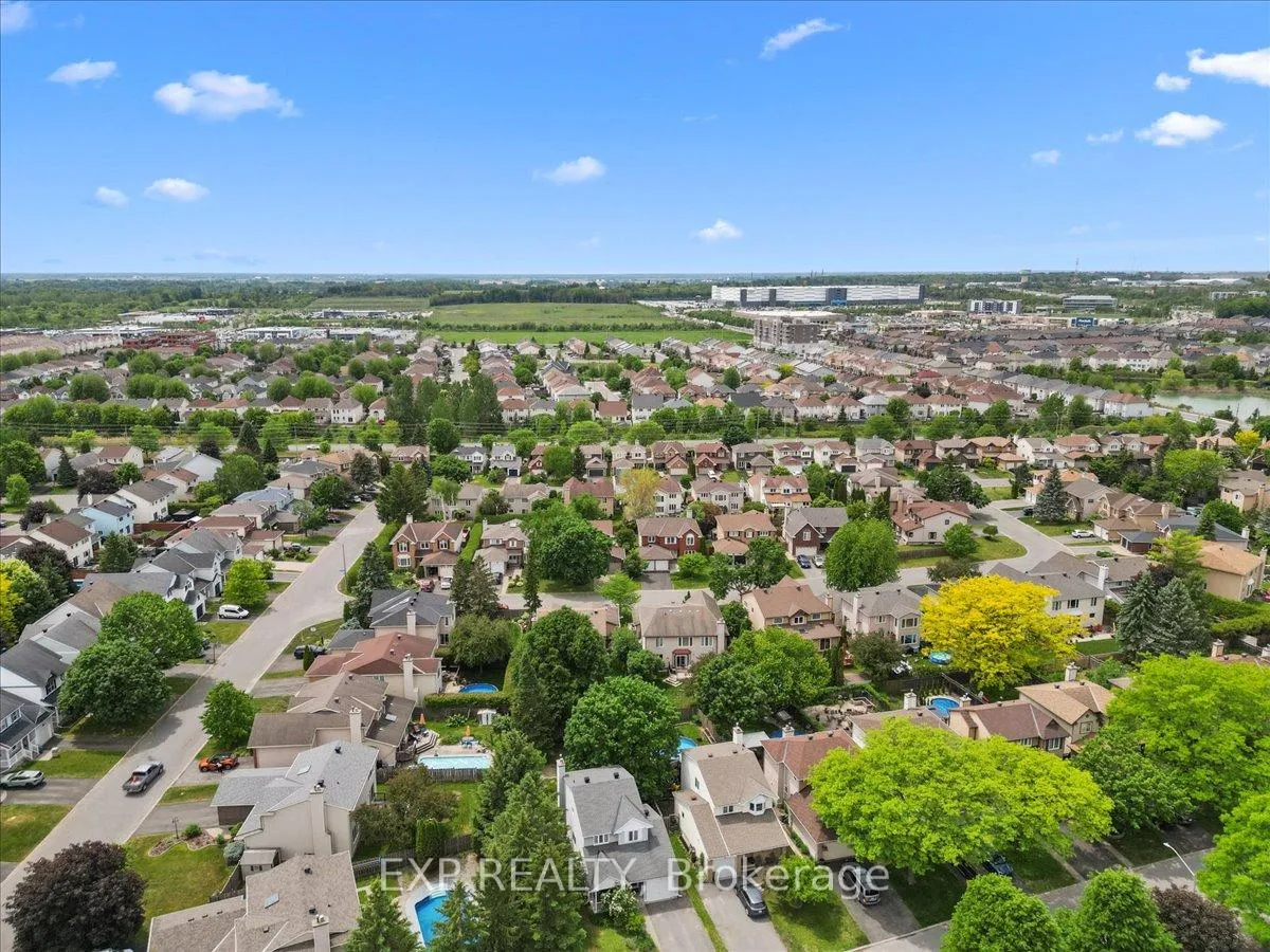 Photo 37 of 32 Flanders Street, Ottawa, Barrhaven - Cedargrove/Fraserdale — HOMEH