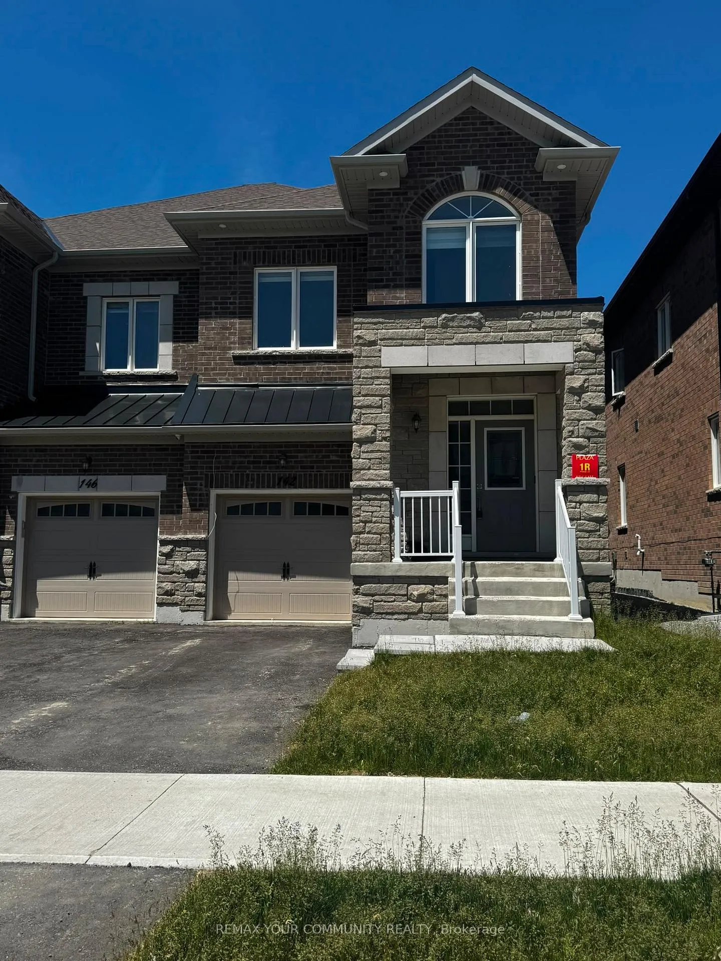 Front of 142 Seguin Street