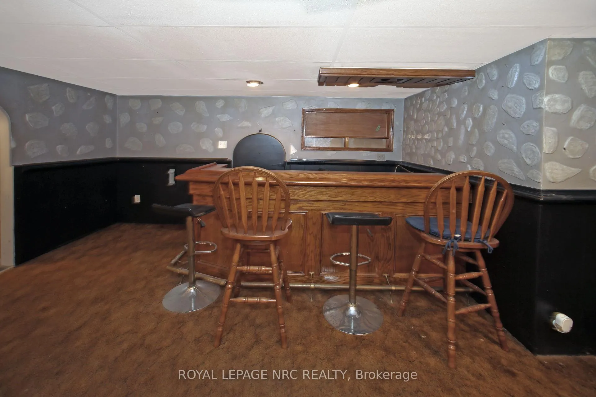 Photo 38 of 8025 Thorton Street, Niagara Falls, Ascot — HOMEH