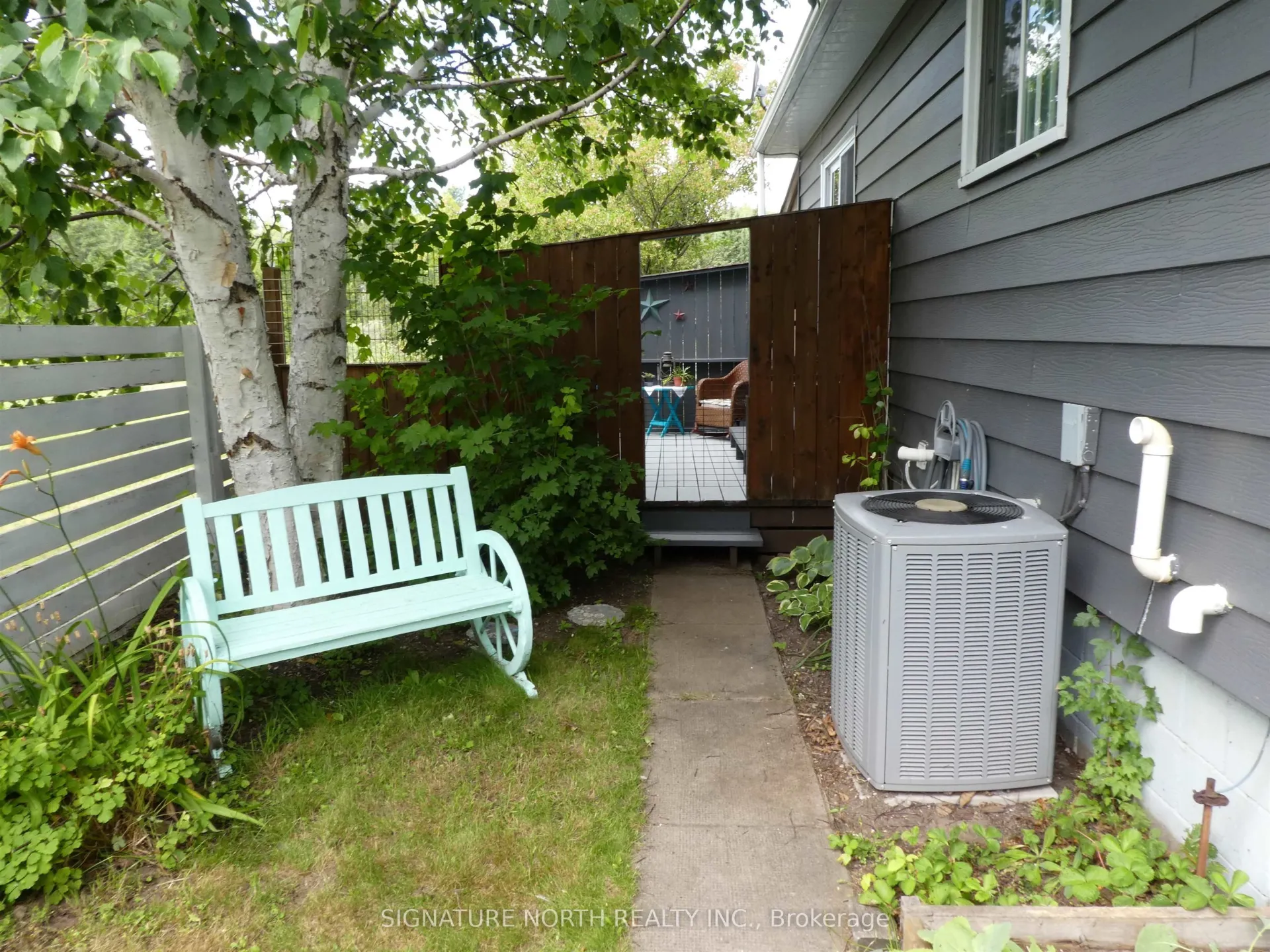 Photo 5 of 337 Garnet Drive, Greenstone — HOMEH