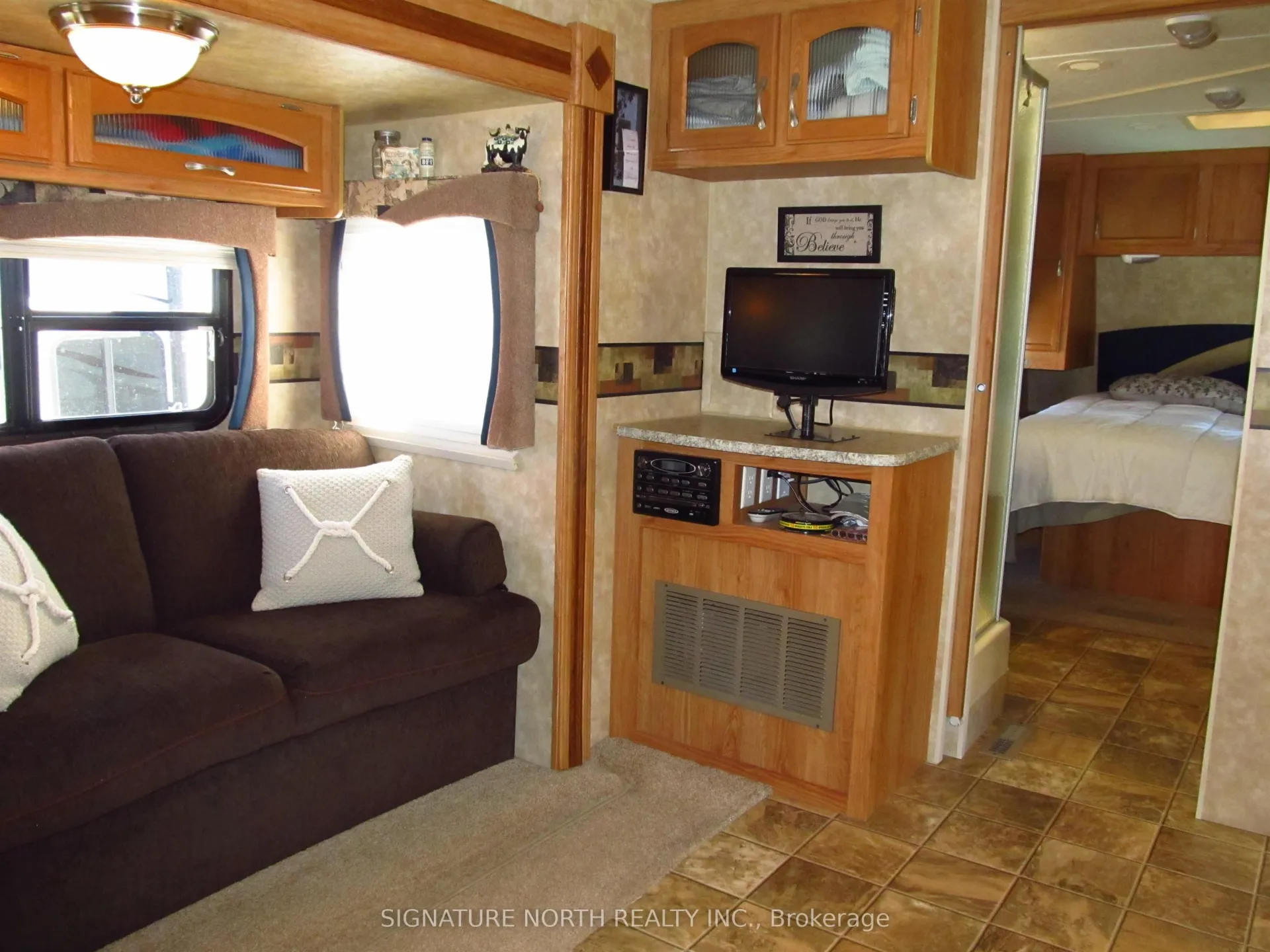 Photo 37 of 337 Garnet Drive, Greenstone — HOMEH