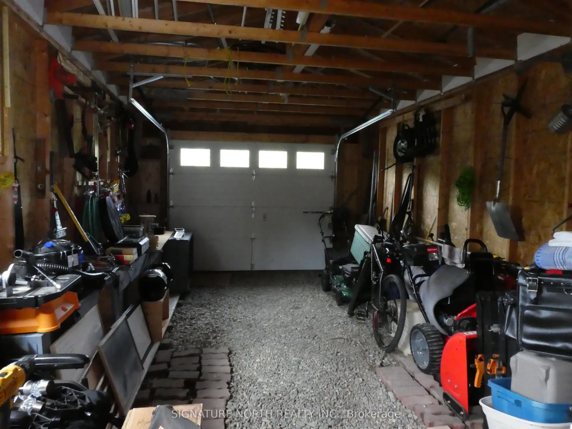 Photo 48 of 337 Garnet Drive, Greenstone — HOMEH
