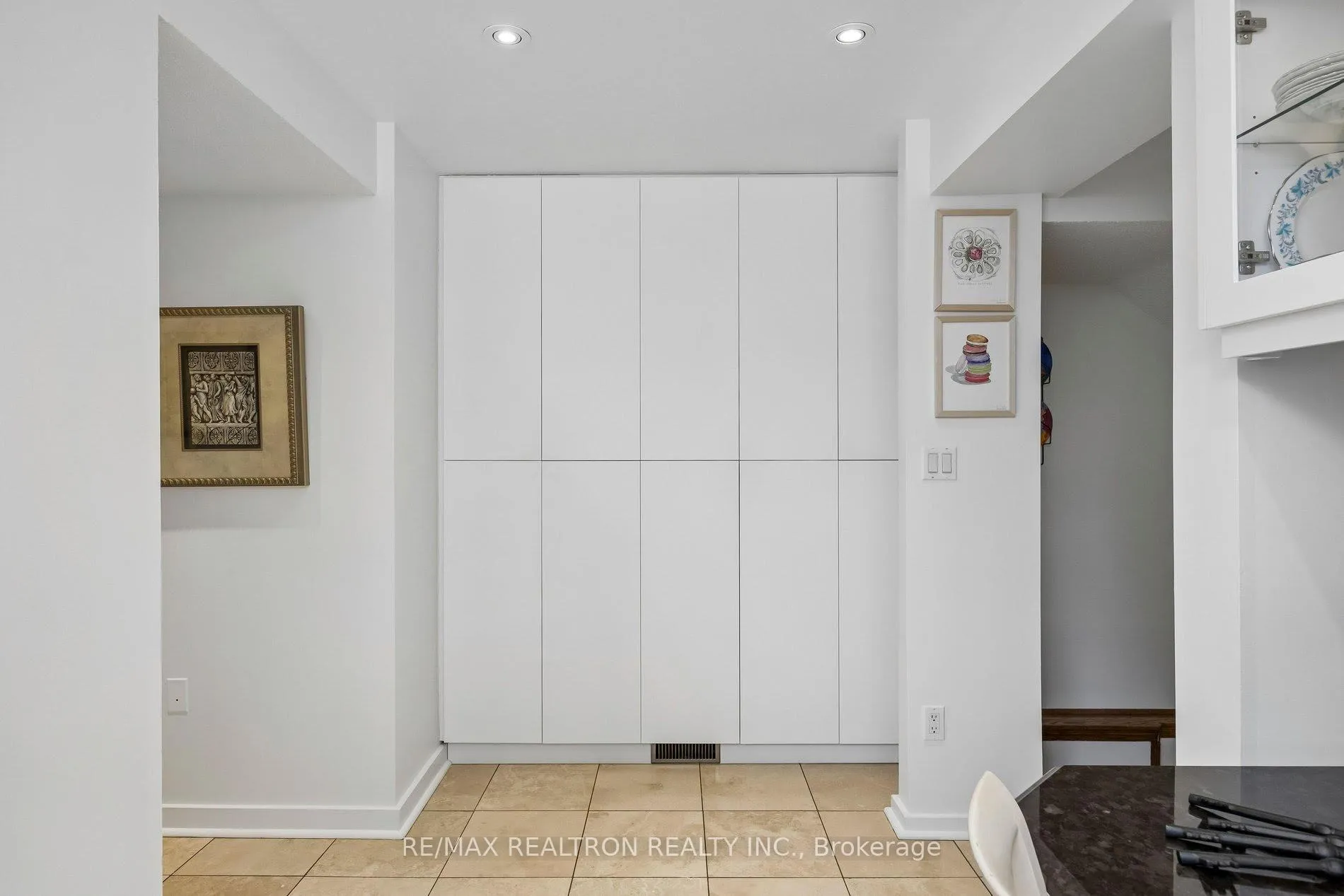 Photo 7 of 84 Connaught Avenue, North York, Newtonbrook West — HOMEH