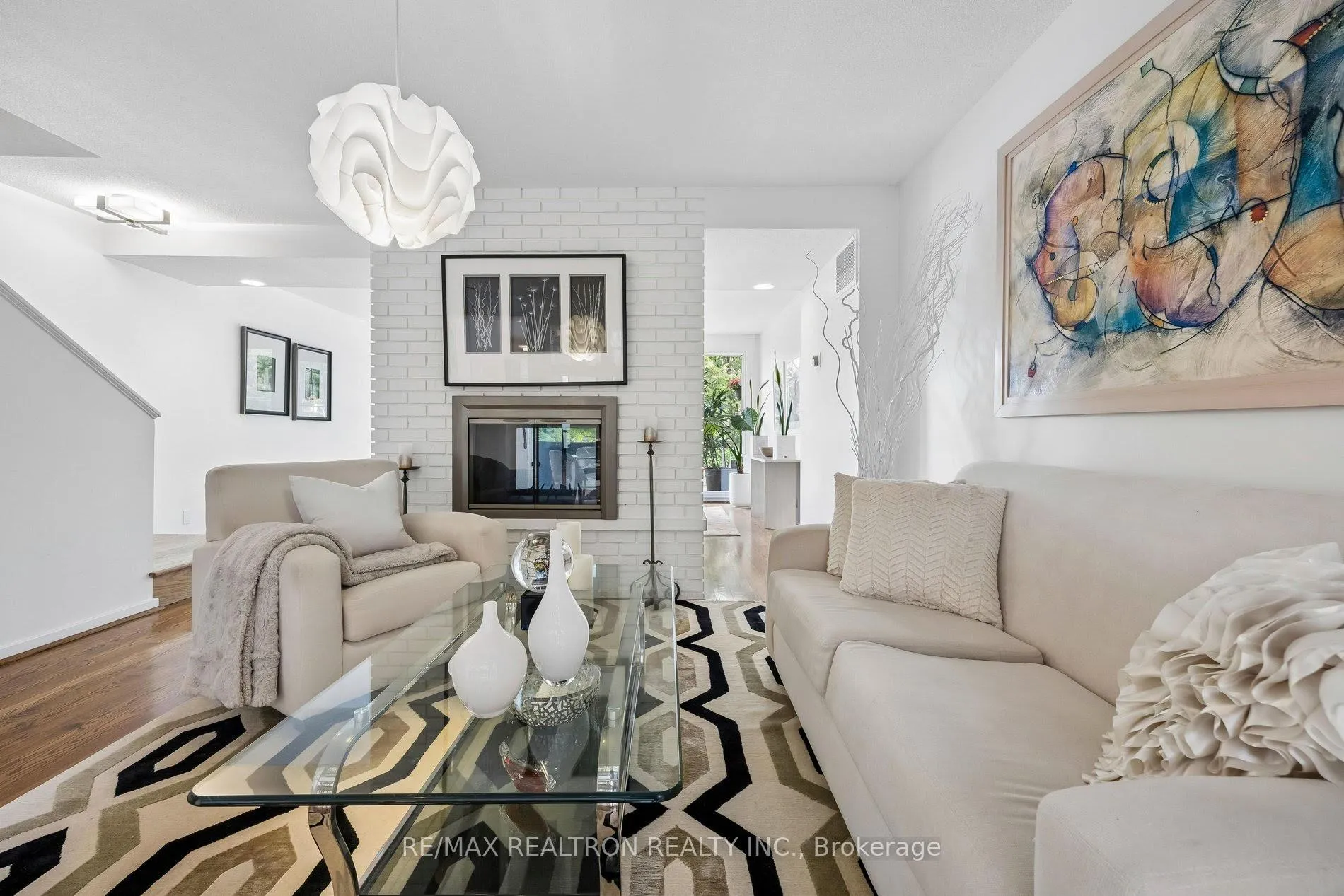 Photo 14 of 84 Connaught Avenue, North York, Newtonbrook West — HOMEH