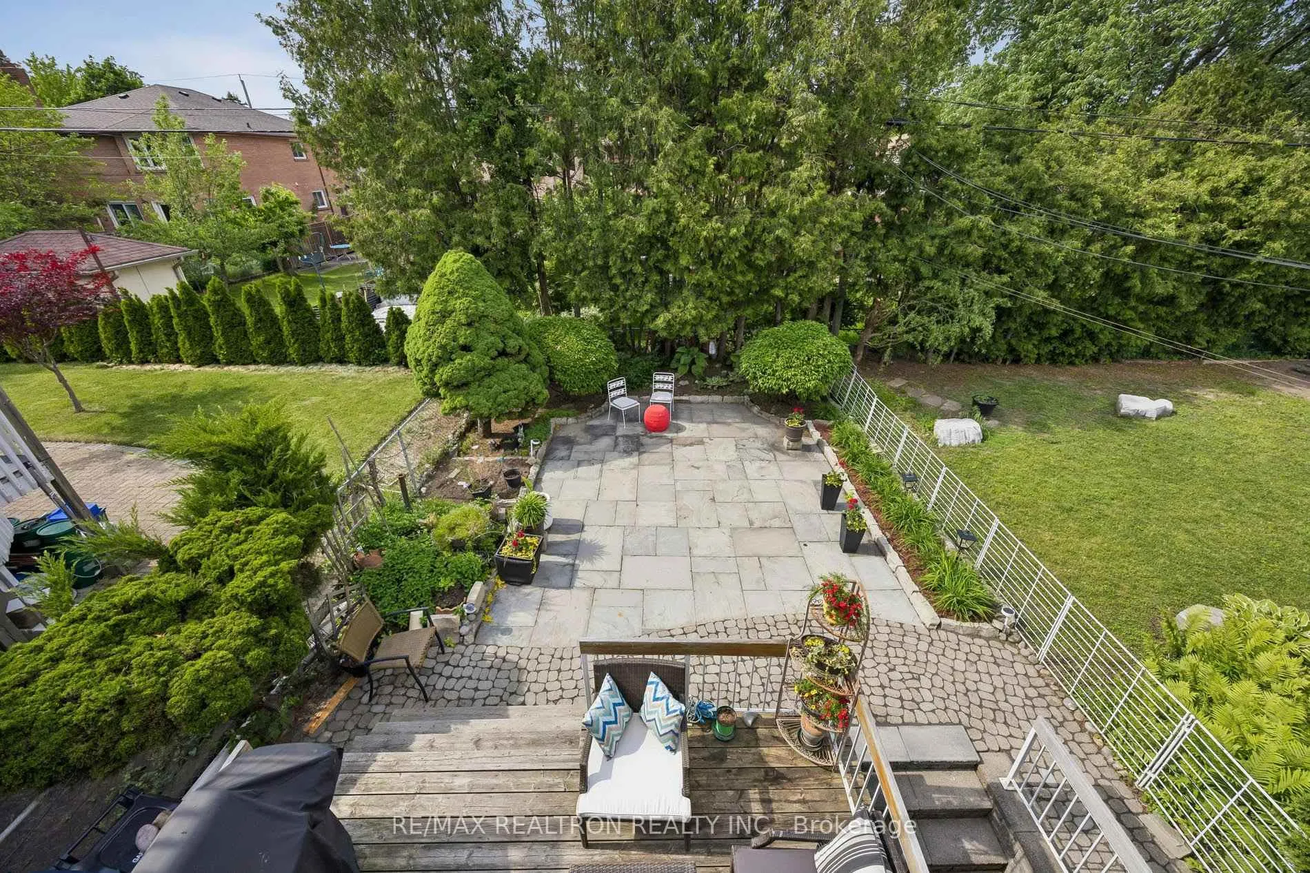 Photo 34 of 84 Connaught Avenue, North York, Newtonbrook West — HOMEH