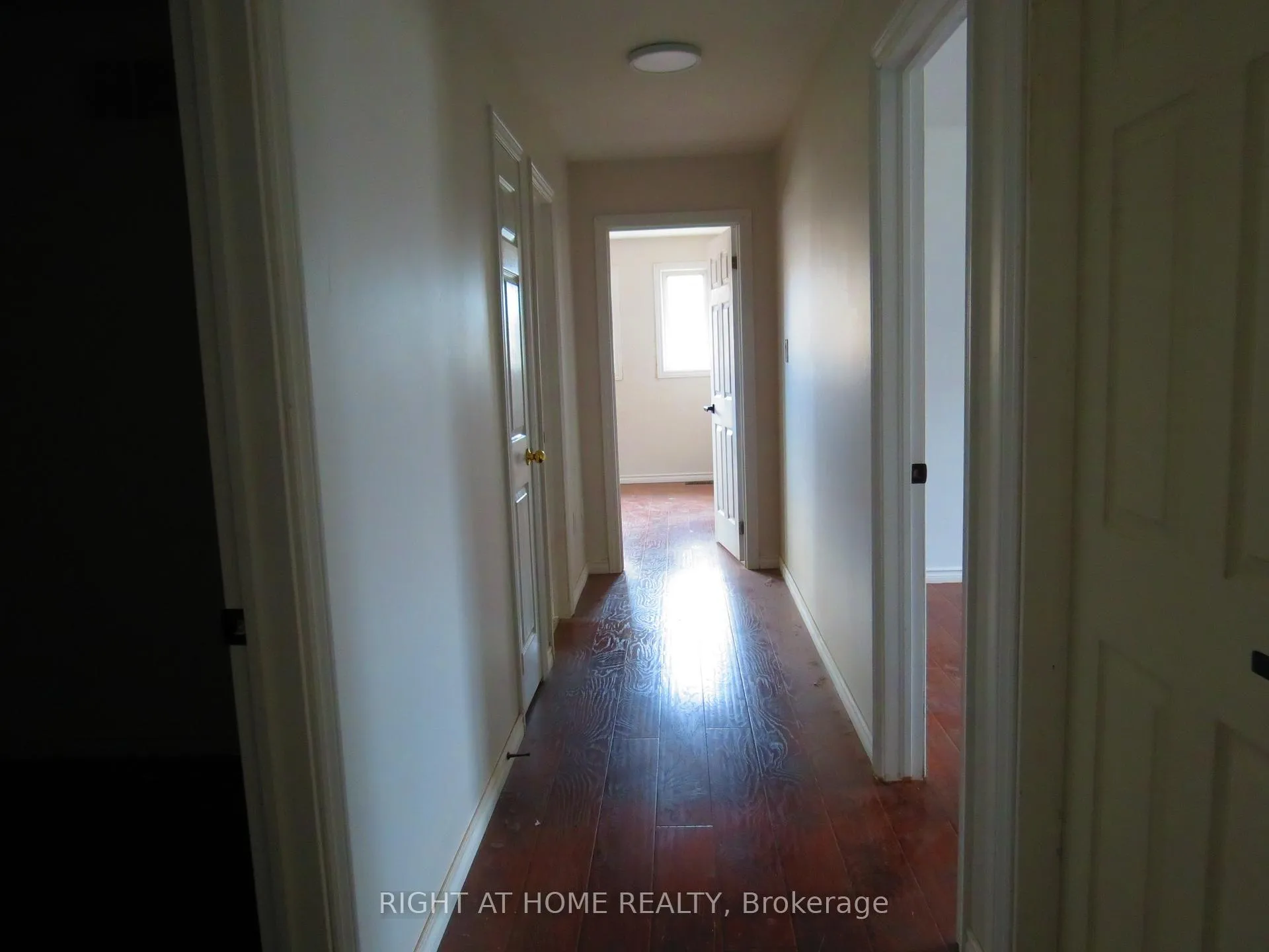 Photo 15 of 302 Stanley Street, Barrie, East Bayfield — HOMEH