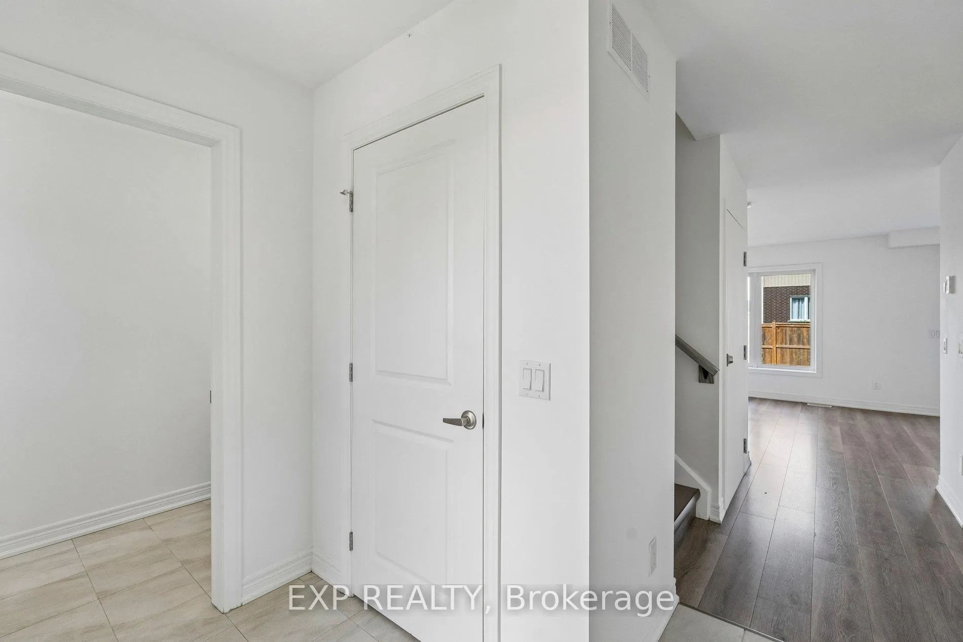 Photo 7 of 4 Viger Drive, Welland, Lincoln/Crowland — HOMEH