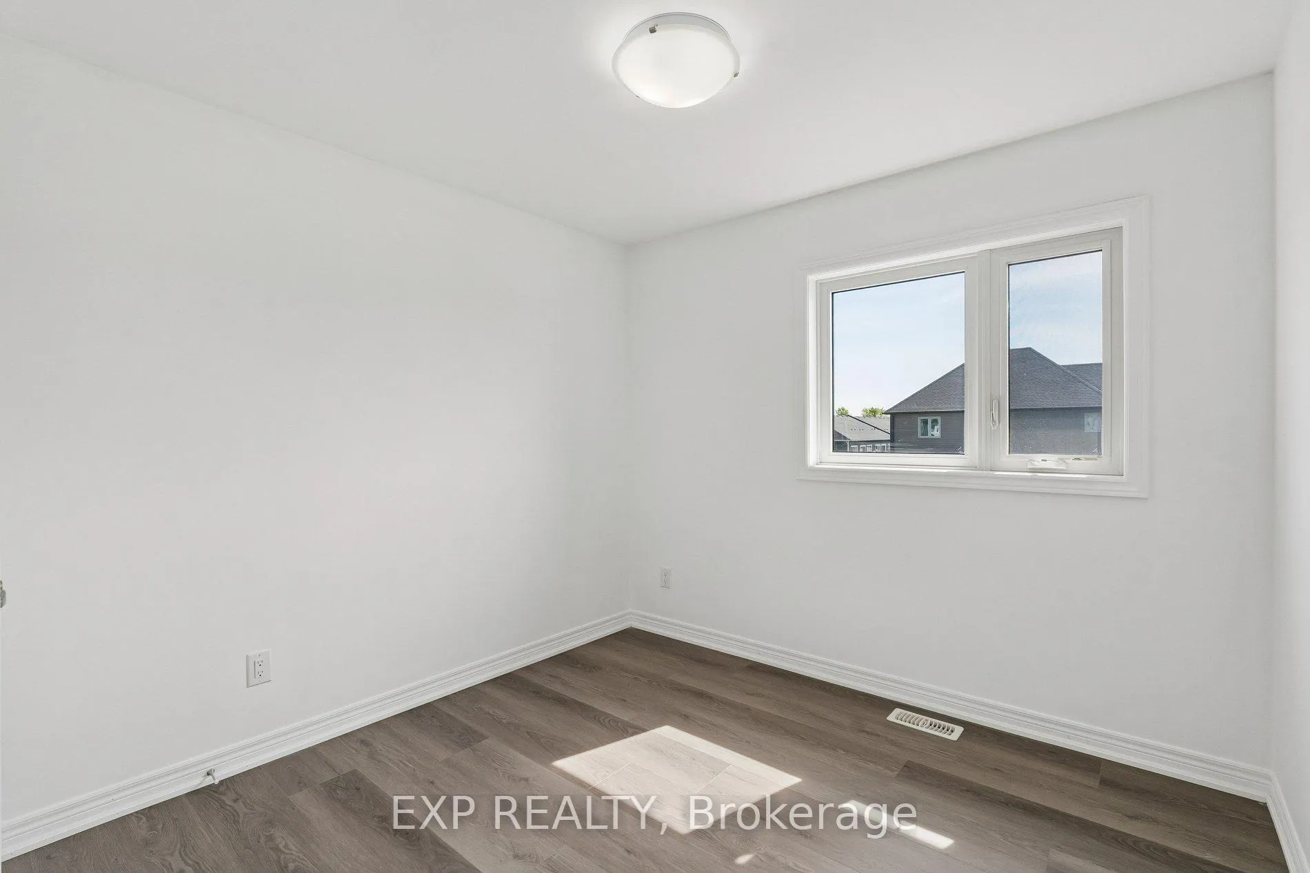 Photo 25 of 4 Viger Drive, Welland, Lincoln/Crowland — HOMEH