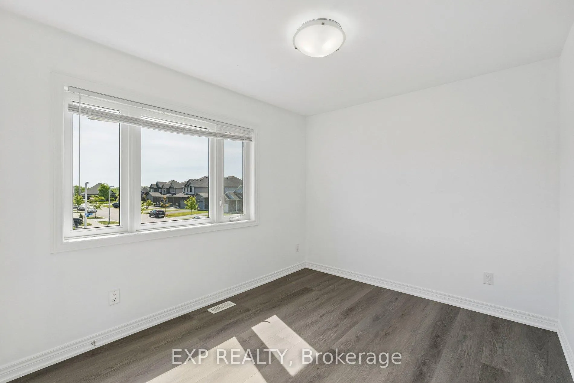 Photo 27 of 4 Viger Drive, Welland, Lincoln/Crowland — HOMEH