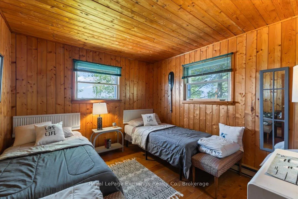 Photo 17 of 378 6 Concession W, Huron-Kinloss — HOMEH